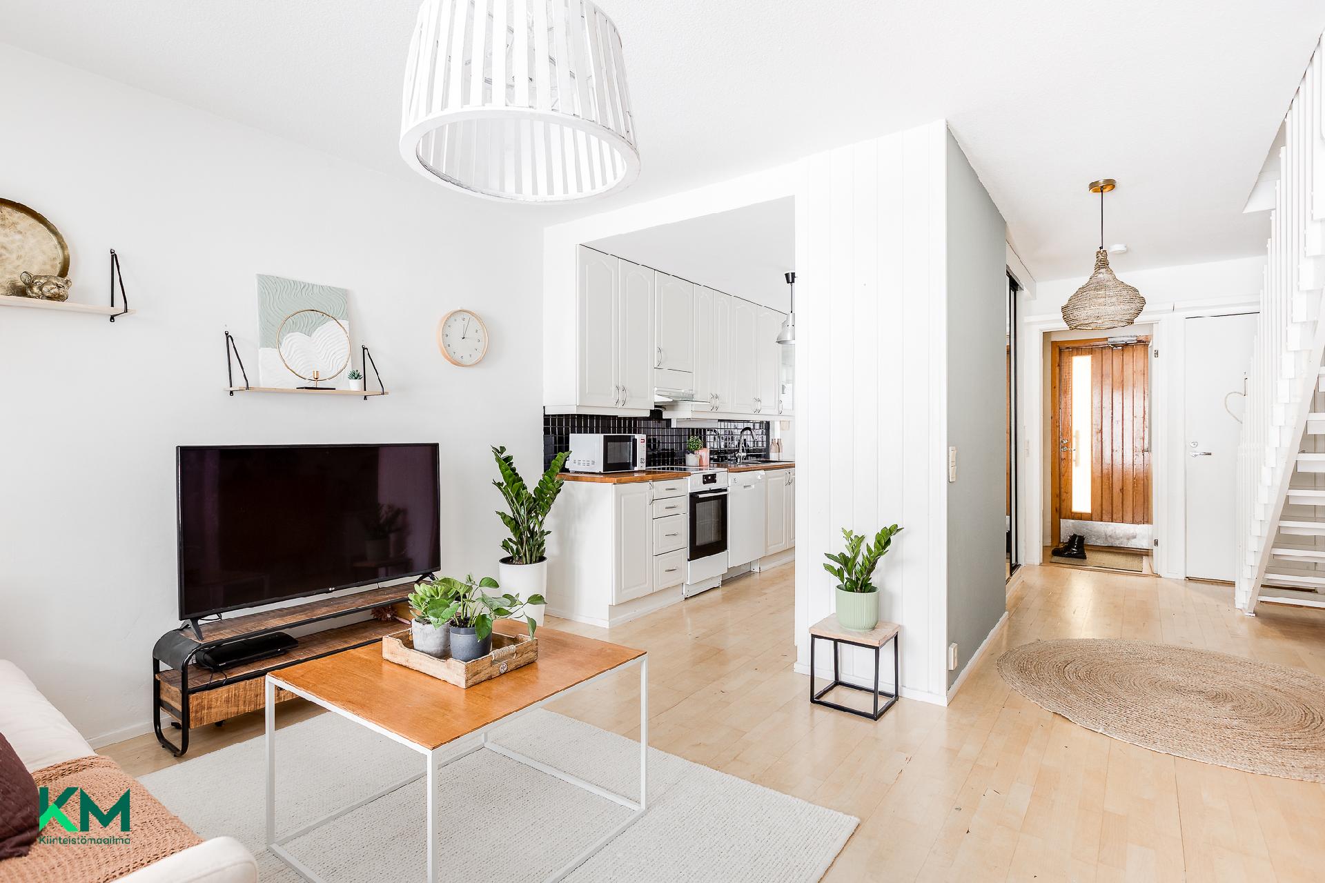 Kvartsitie 4, Knuutilankangas, Oulu