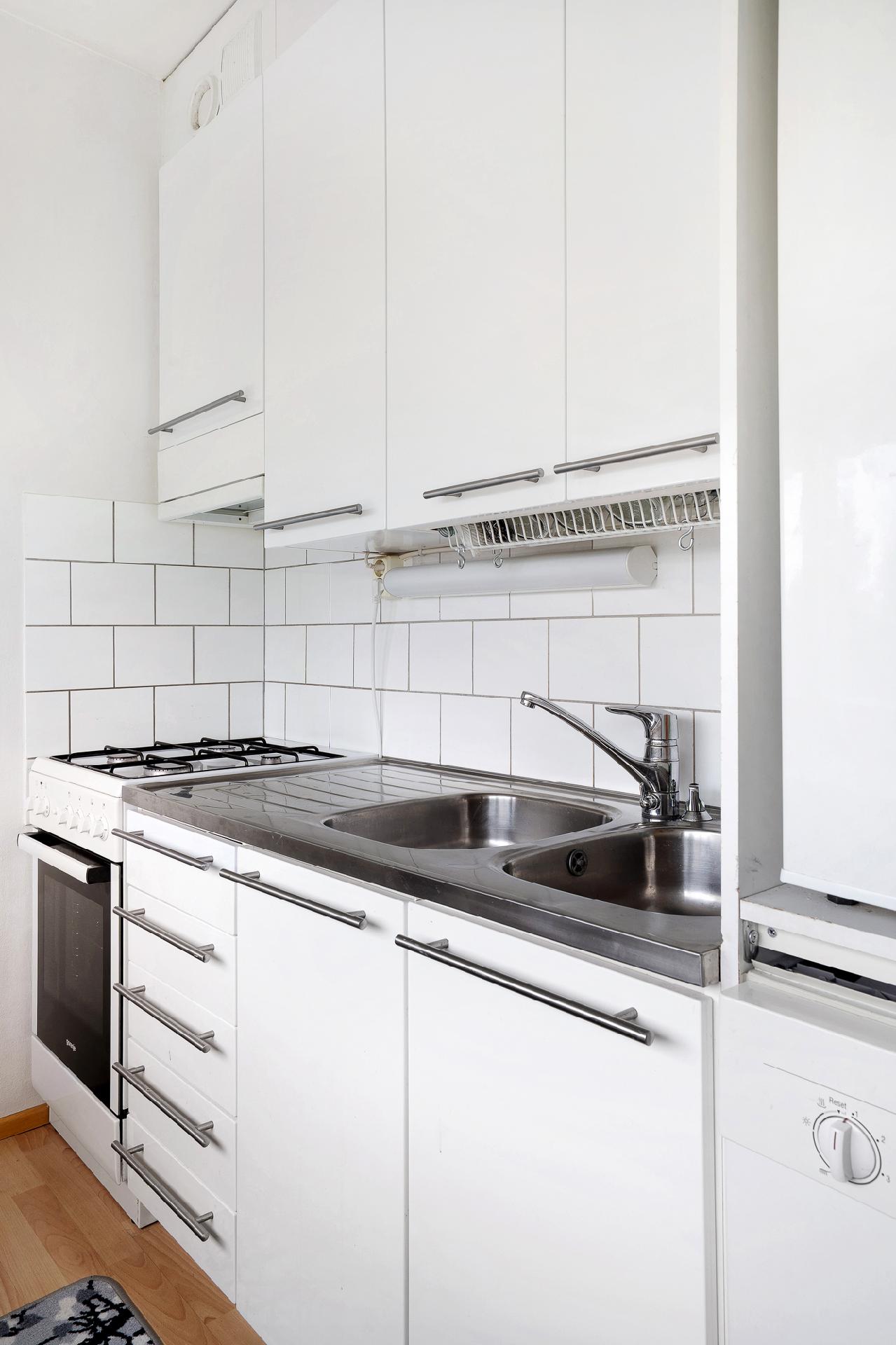 Tuulimyllyntie 8, Myllypuro, Helsinki