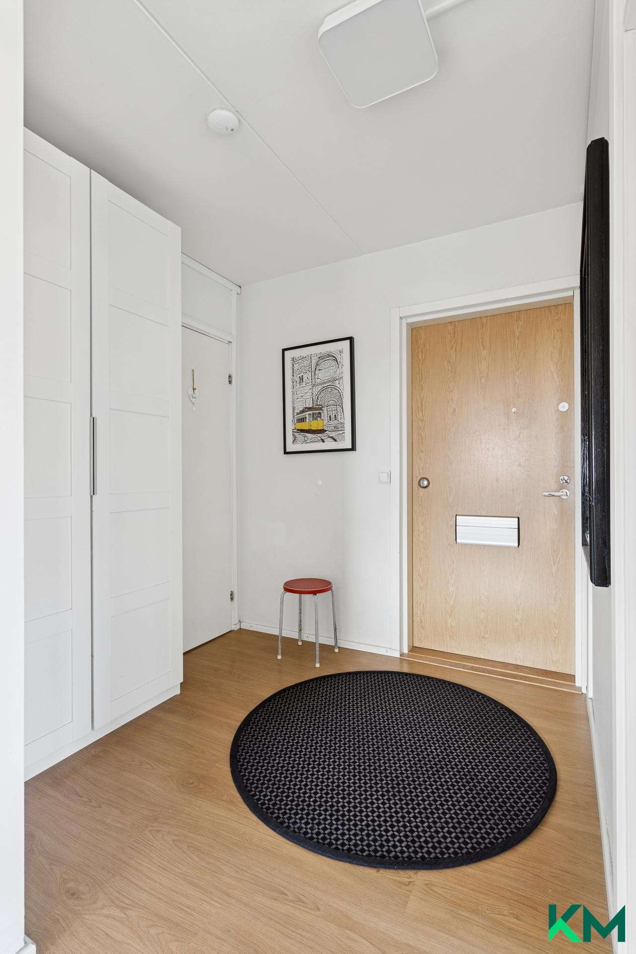 Ratavartijankatu 4, Itä-Pasila, Helsinki