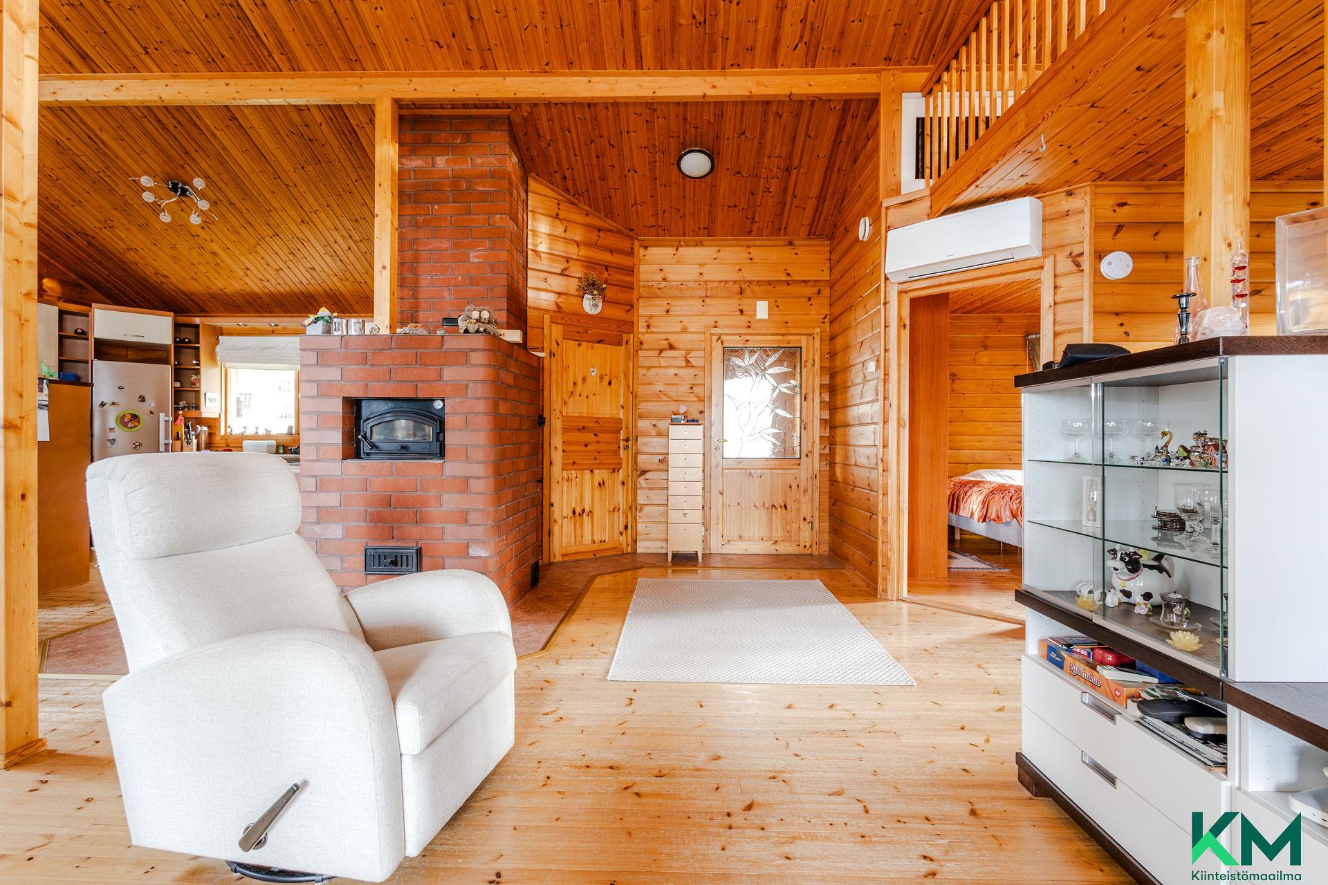 Vähäseläntie 19, Kukkila, Hollola