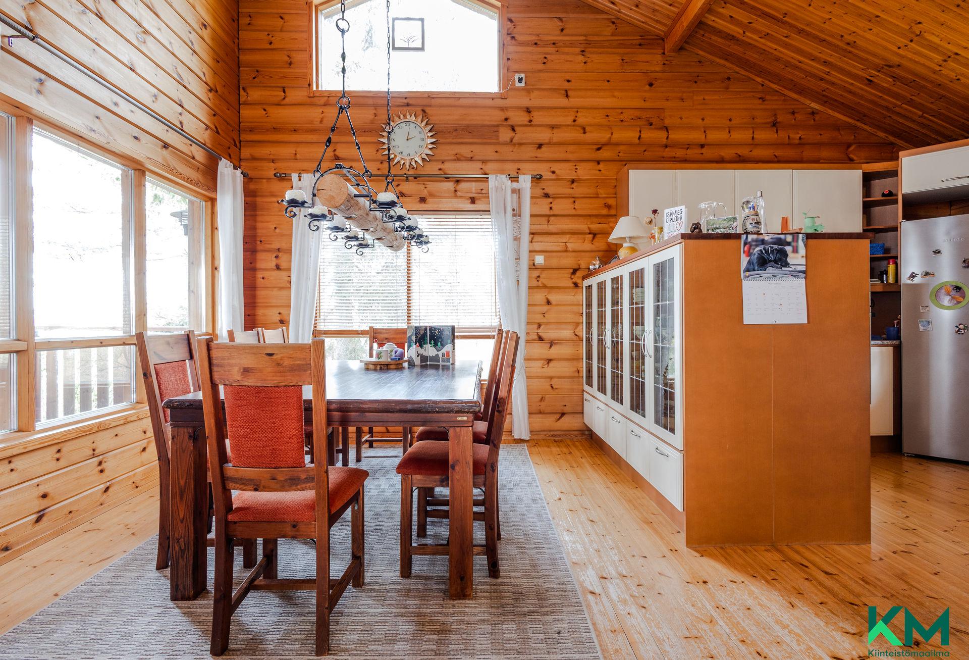 Vähäseläntie 19, Kukkila, Hollola