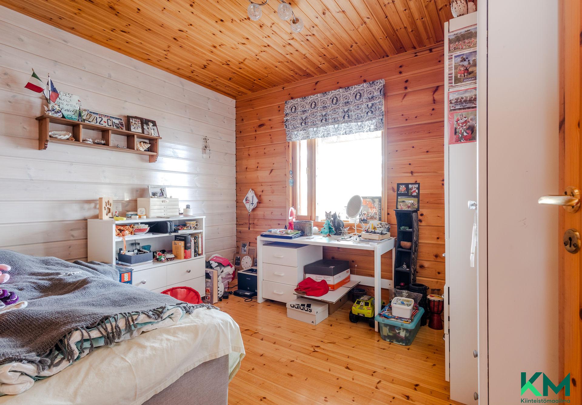 Vähäseläntie 19, Kukkila, Hollola