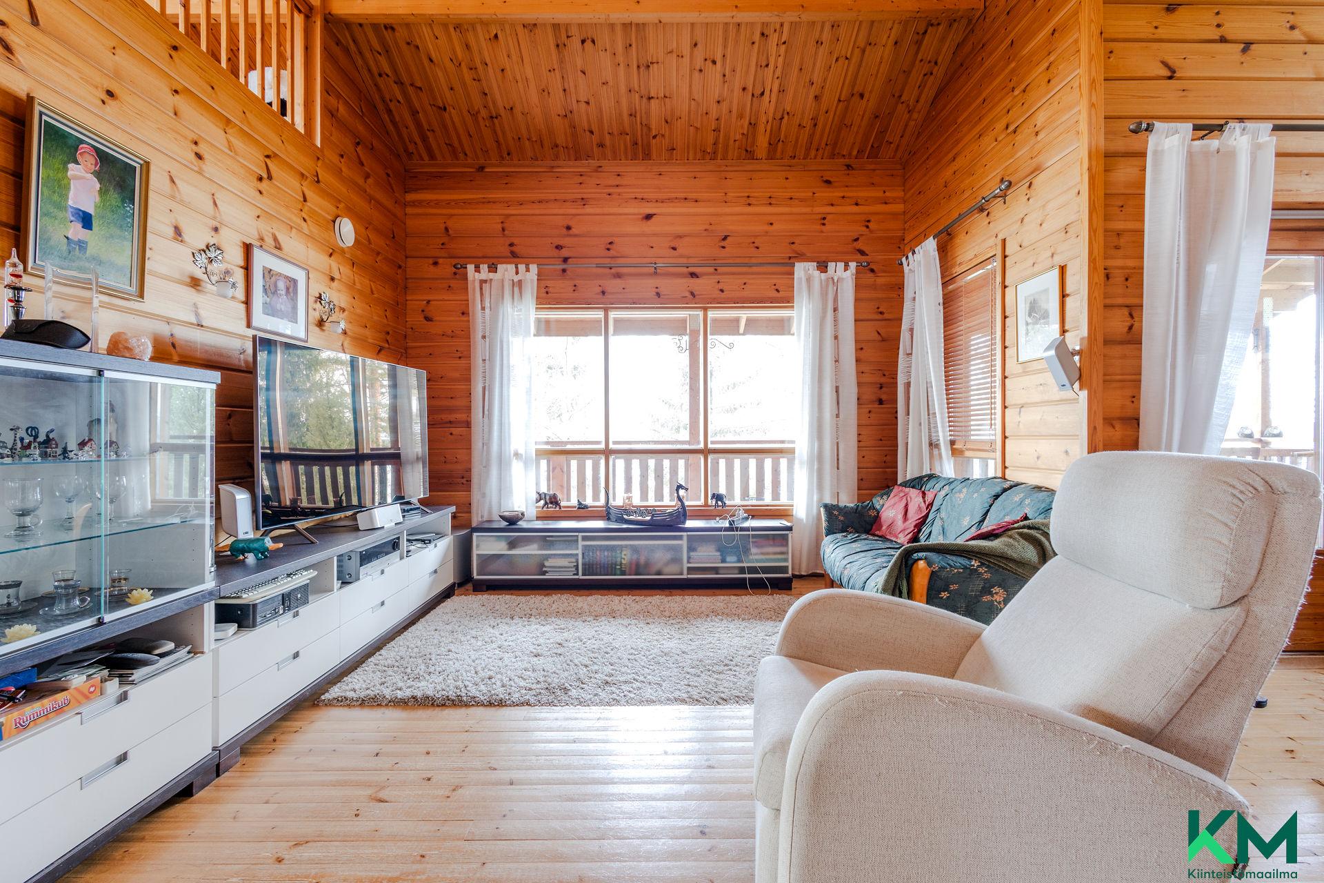 Vähäseläntie 19, Kukkila, Hollola