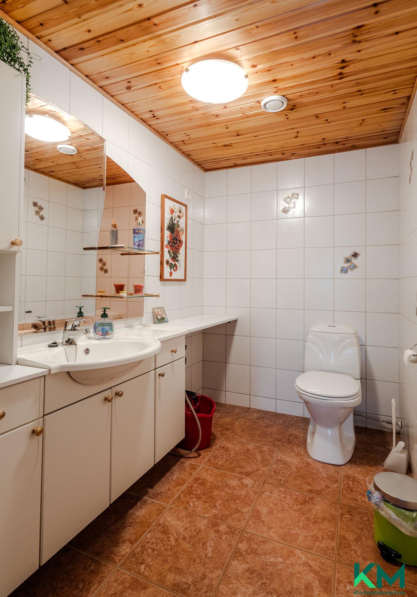 Vähäseläntie 19, Kukkila, Hollola