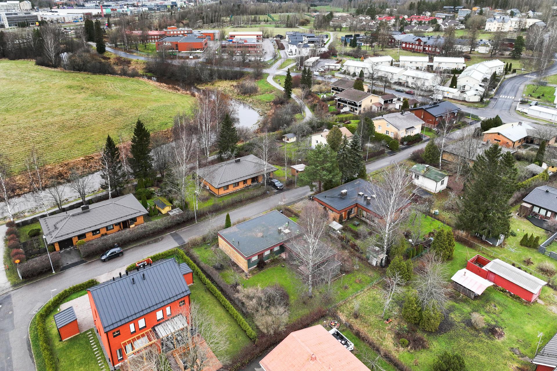 Veropellontie 9, Siltamäki, Helsinki