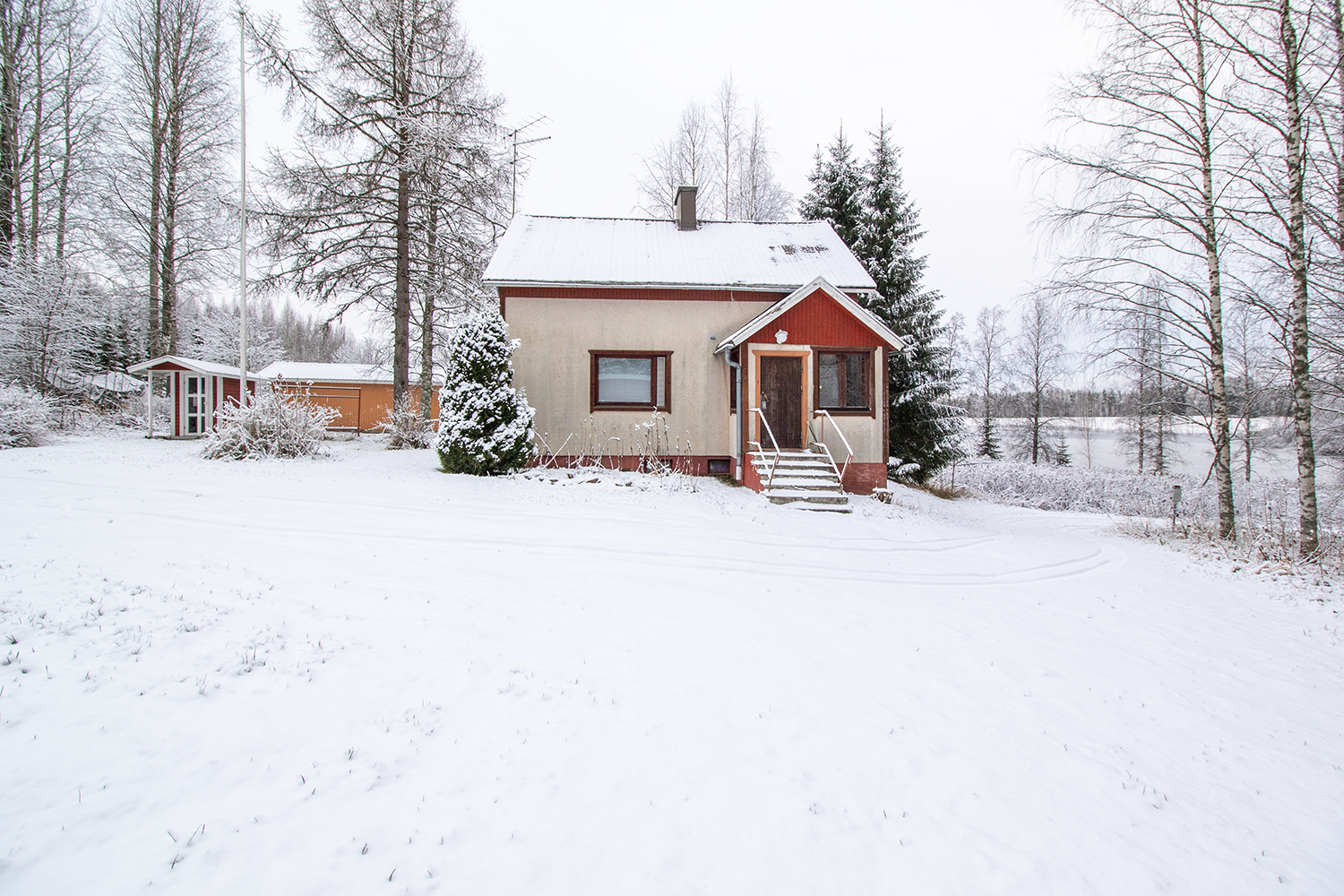 Mustikkapurontie 123, Nilsiä, Kuopio