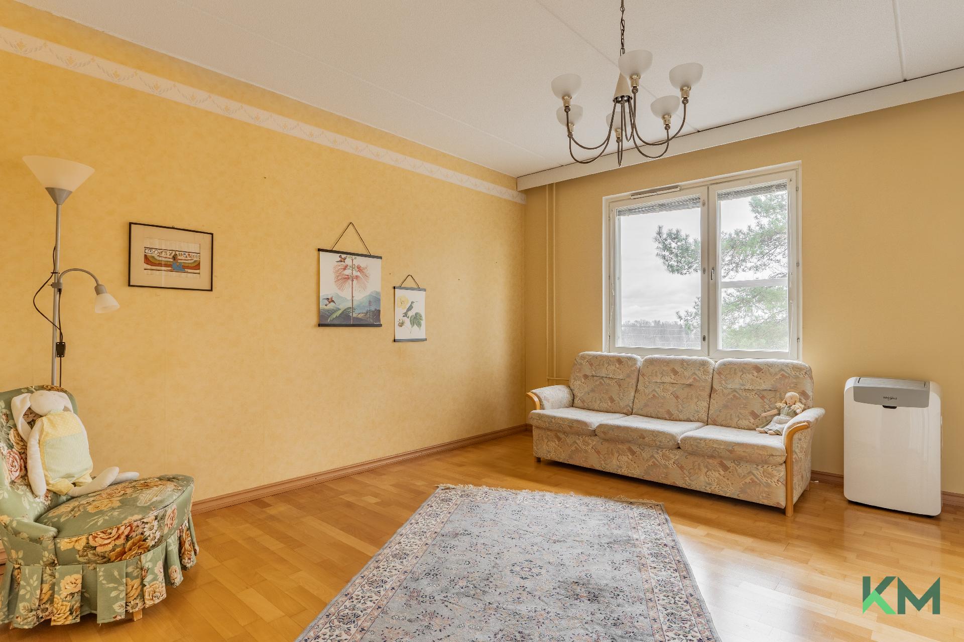 Alakiventie 7, Myllypuro, Helsinki