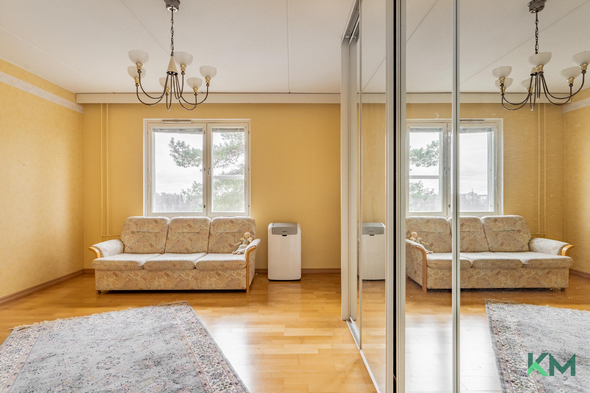 Alakiventie 7, Myllypuro, Helsinki