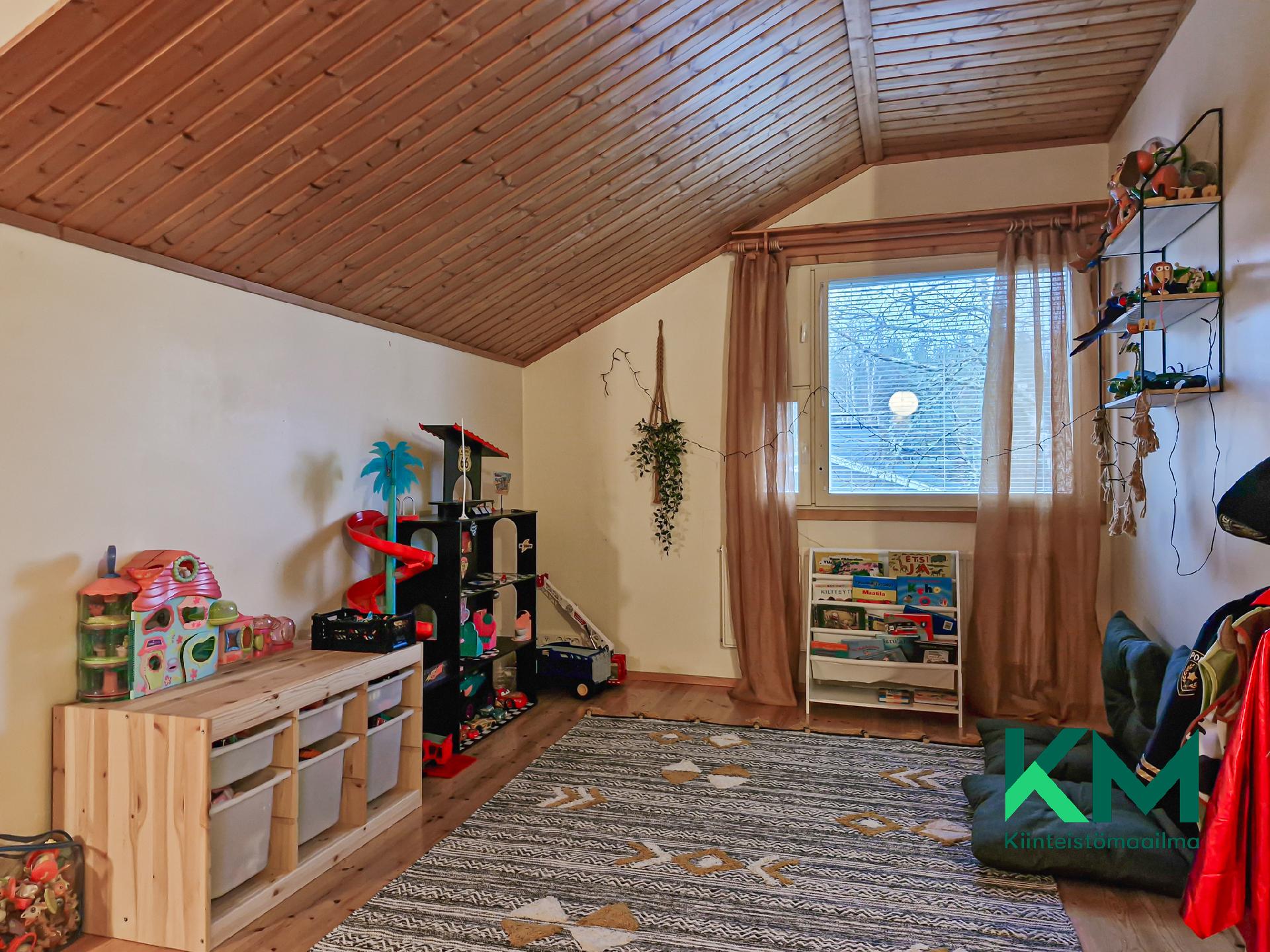 Raitatie 19, Viuhonmäki, Savonlinna