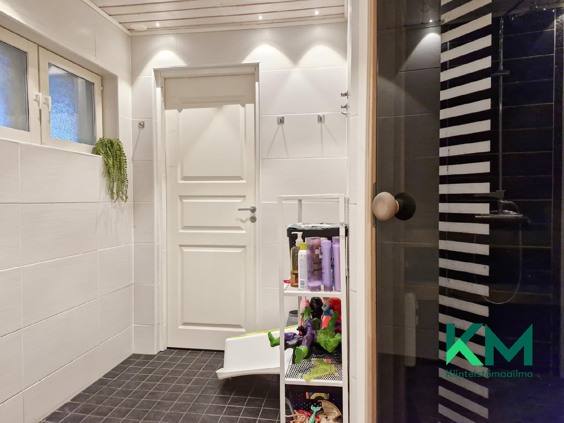 Raitatie 19, Viuhonmäki, Savonlinna