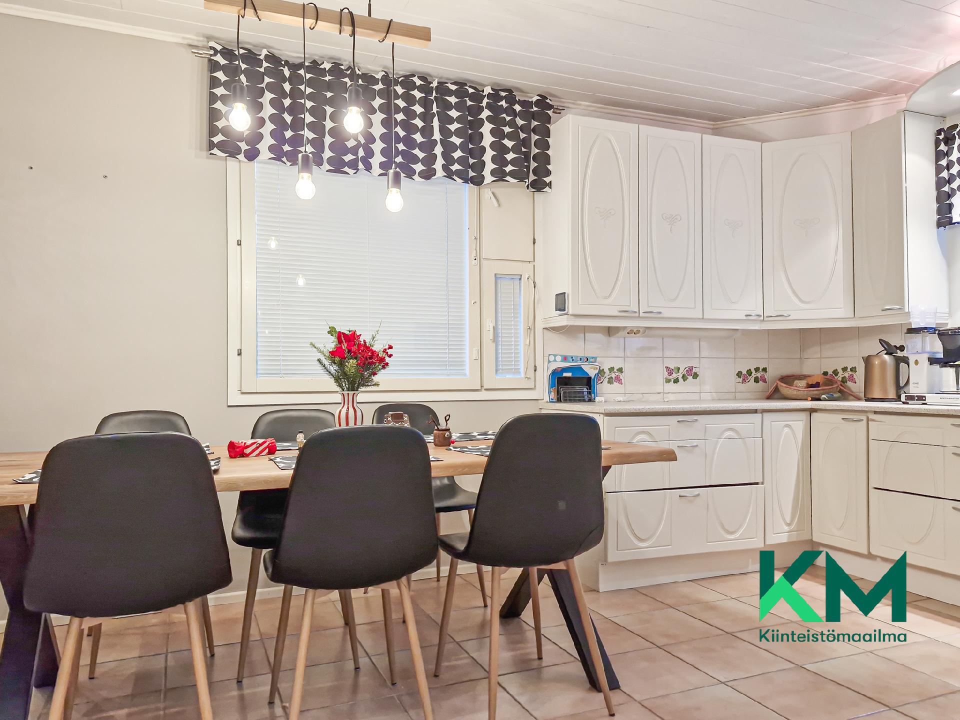 Raitatie 19, Viuhonmäki, Savonlinna