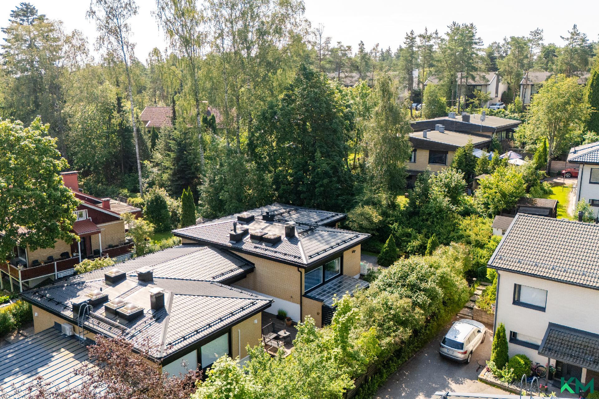 Porttiniityntie 11, Mankkaa, Espoo