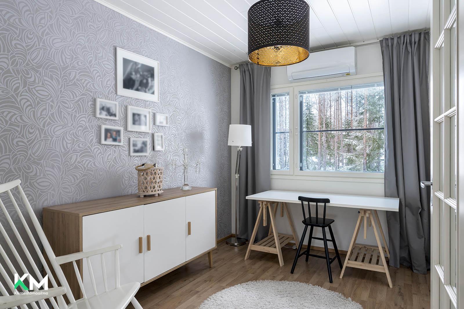 Elokuja 14, Tikkasenharju, Ii