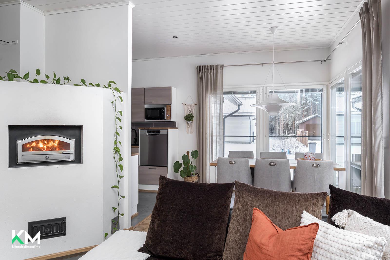 Elokuja 14, Tikkasenharju, Ii