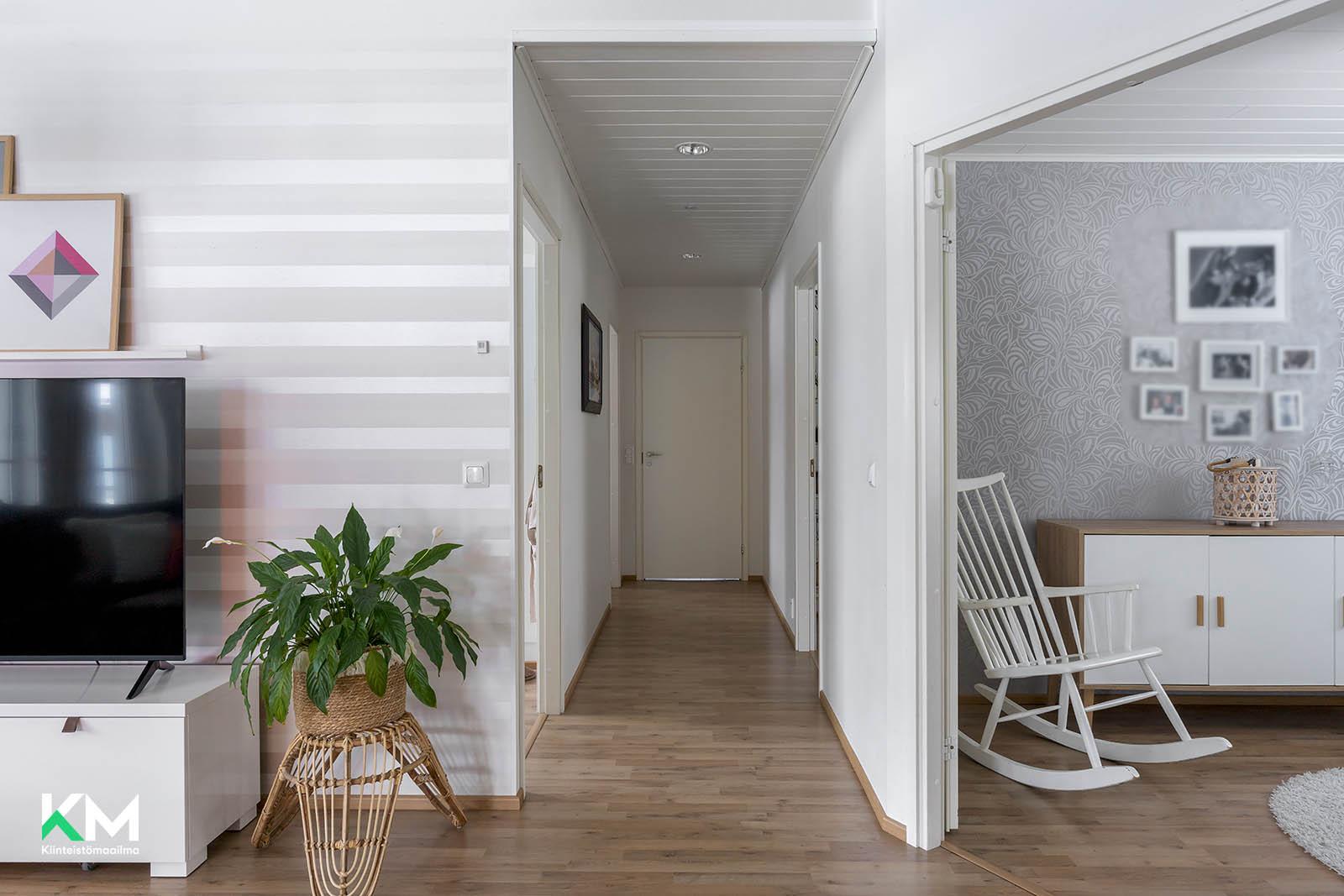 Elokuja 14, Tikkasenharju, Ii