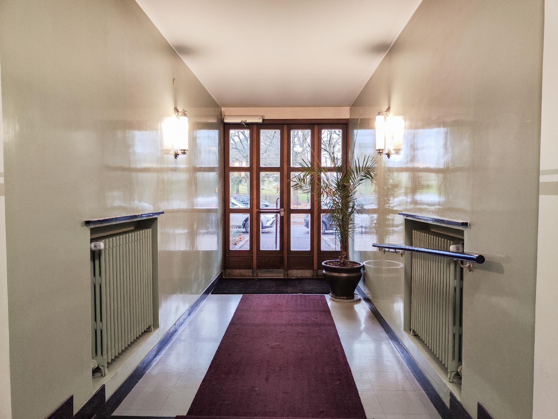 Tyylikäs rappukäytävä