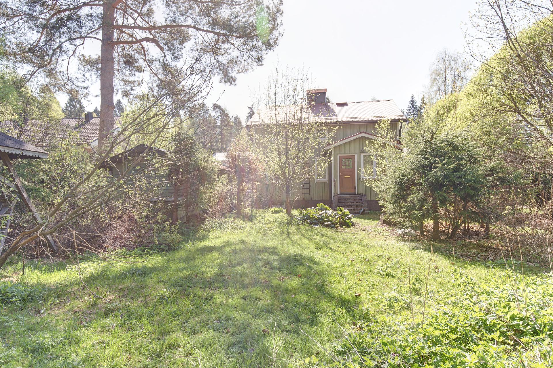 Kyntäjäntie 25, Ikuri, Tampere