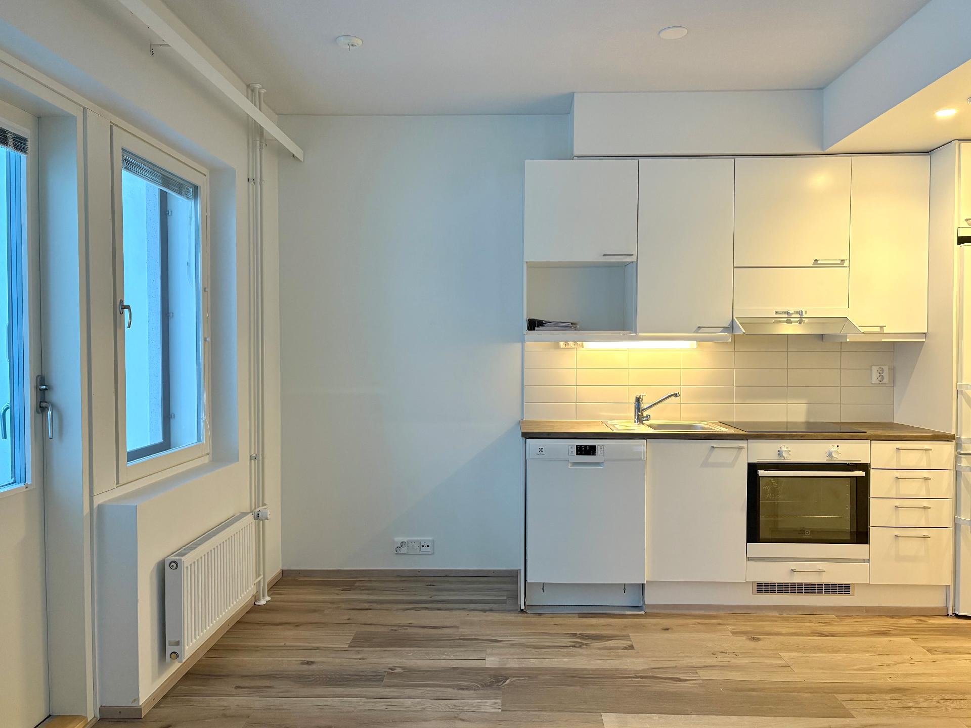 Jokiväylä 33, Rantavitikka, Rovaniemi