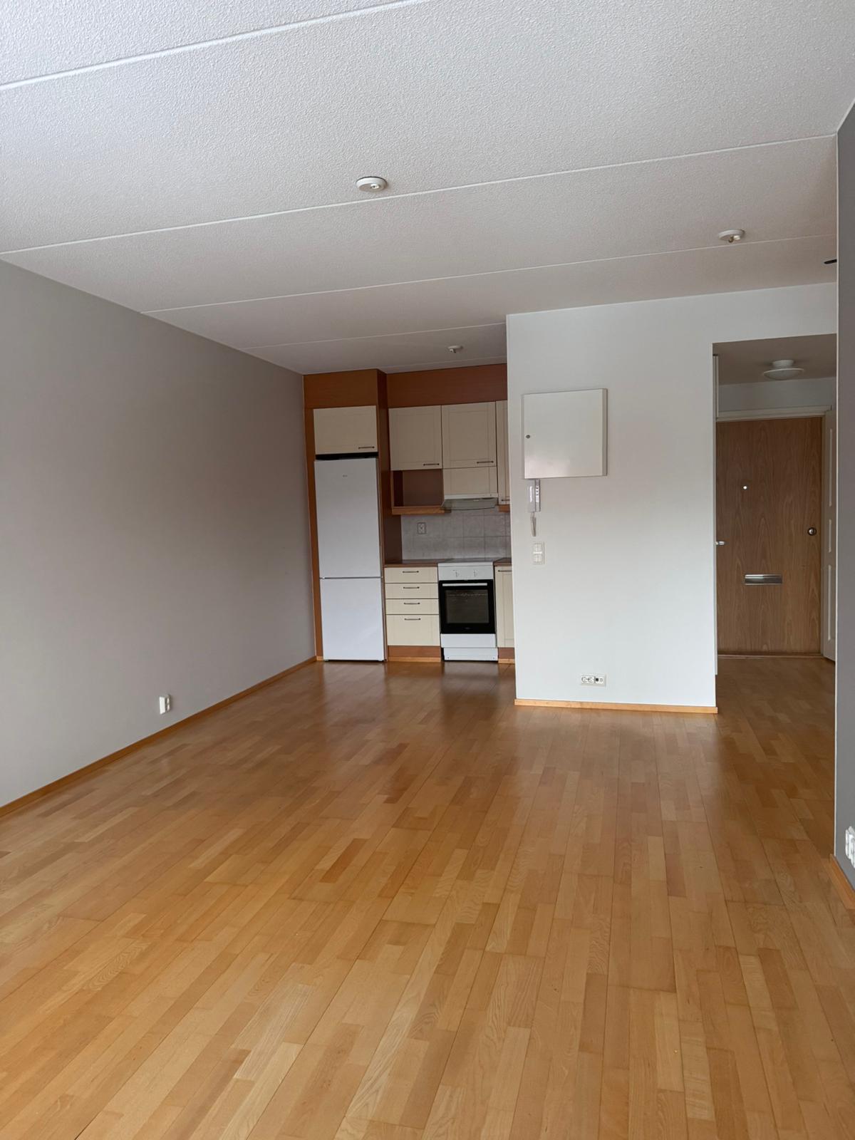 Tullivahdinkatu 1, Etu-Lyötty, Oulu