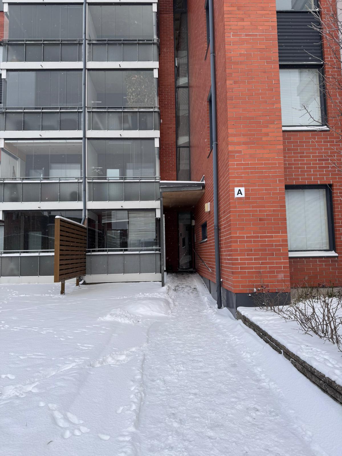 Tullivahdinkatu 1, Etu-Lyötty, Oulu