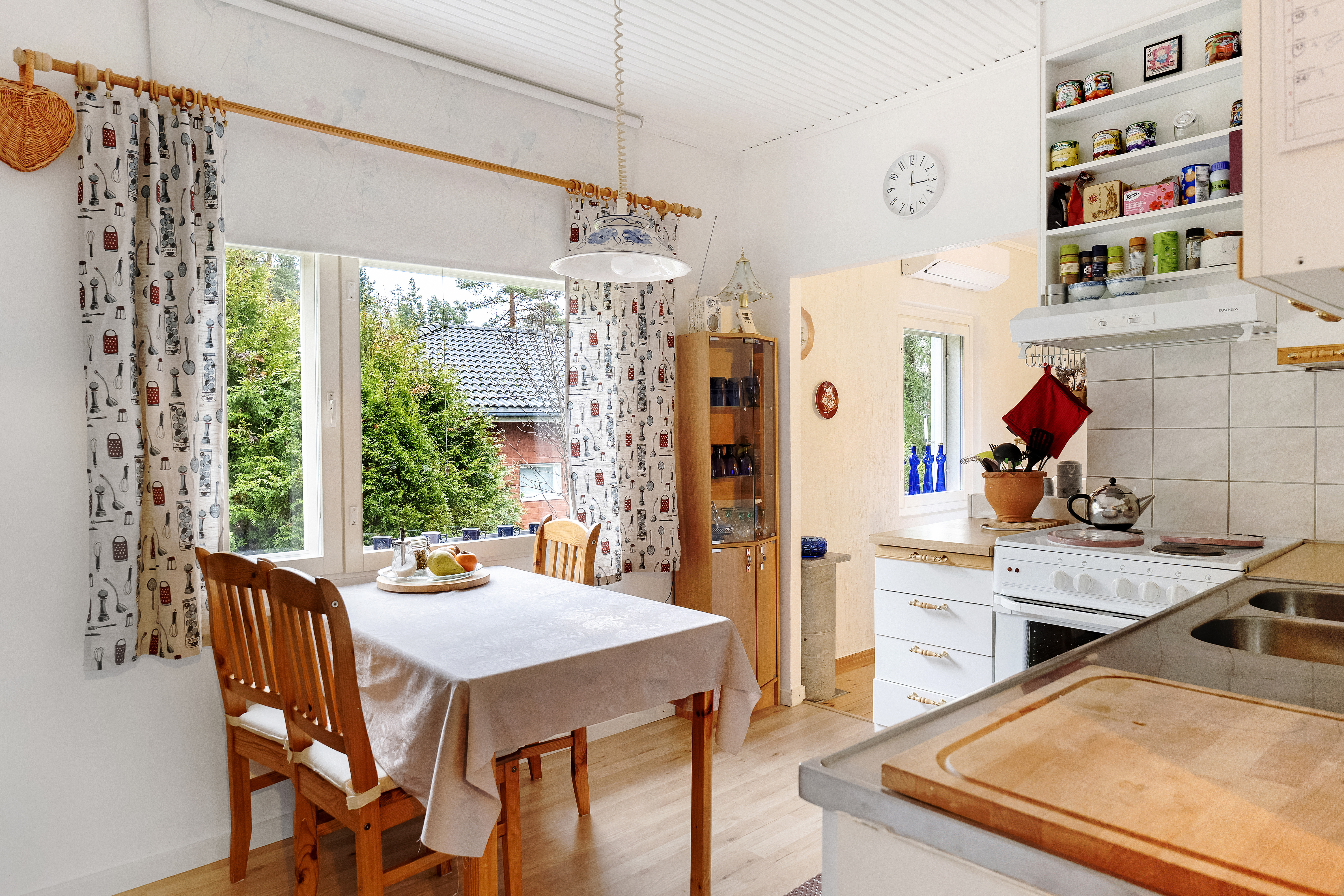 Saaristontie 8, Veikkola, Kirkkonummi