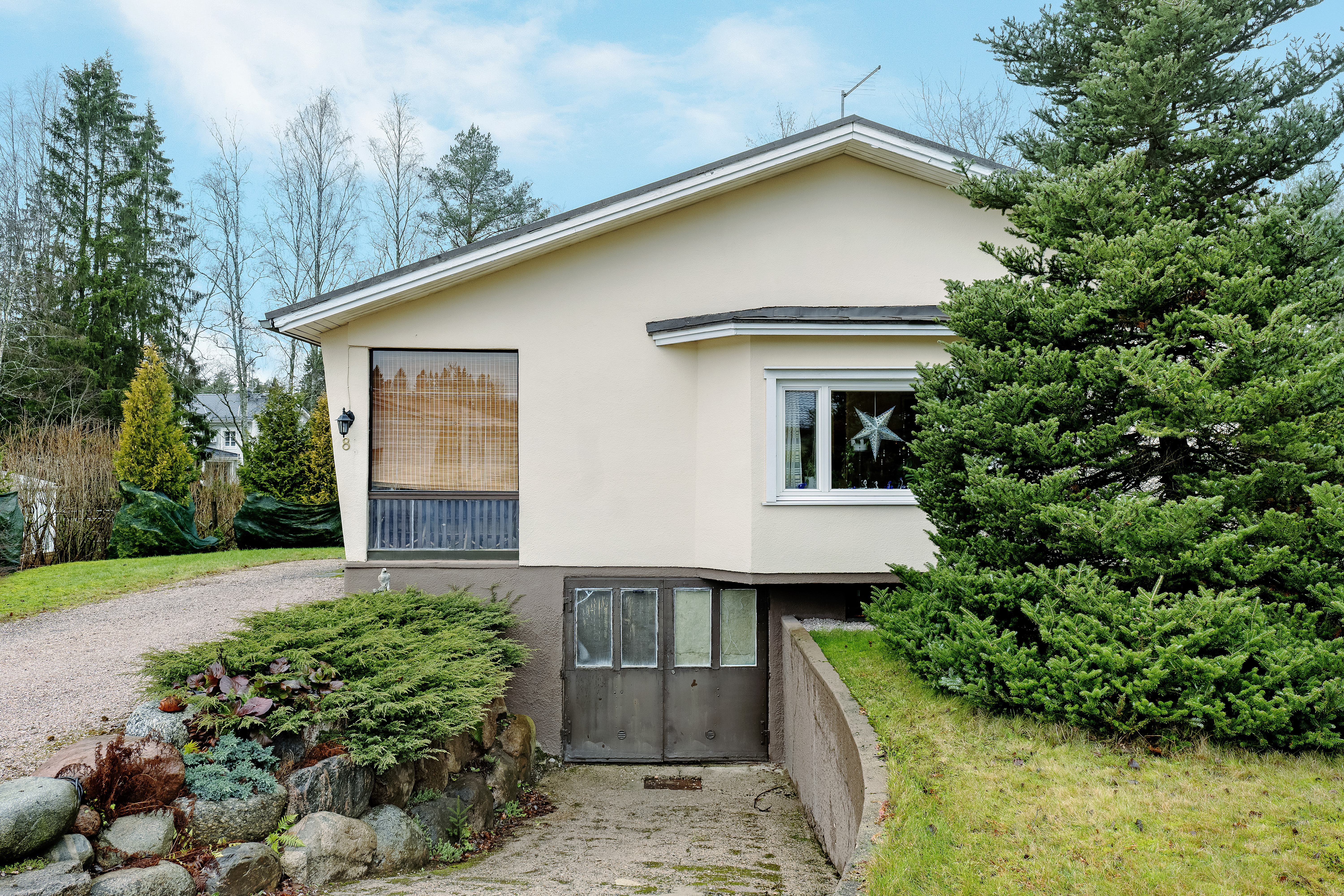 Saaristontie 8, Veikkola, Kirkkonummi