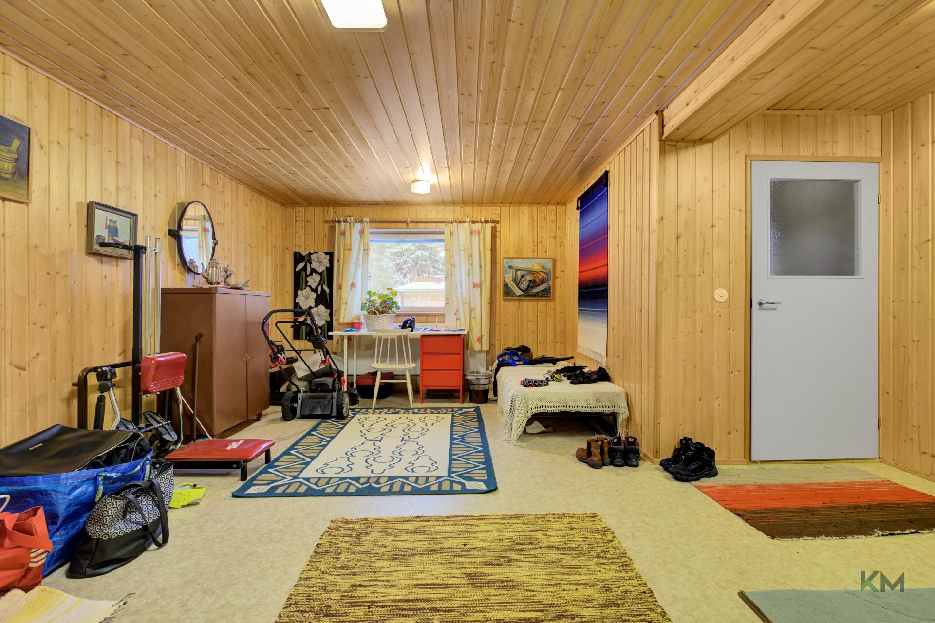 Kullerokatu 21, Korkalovaara, Rovaniemi