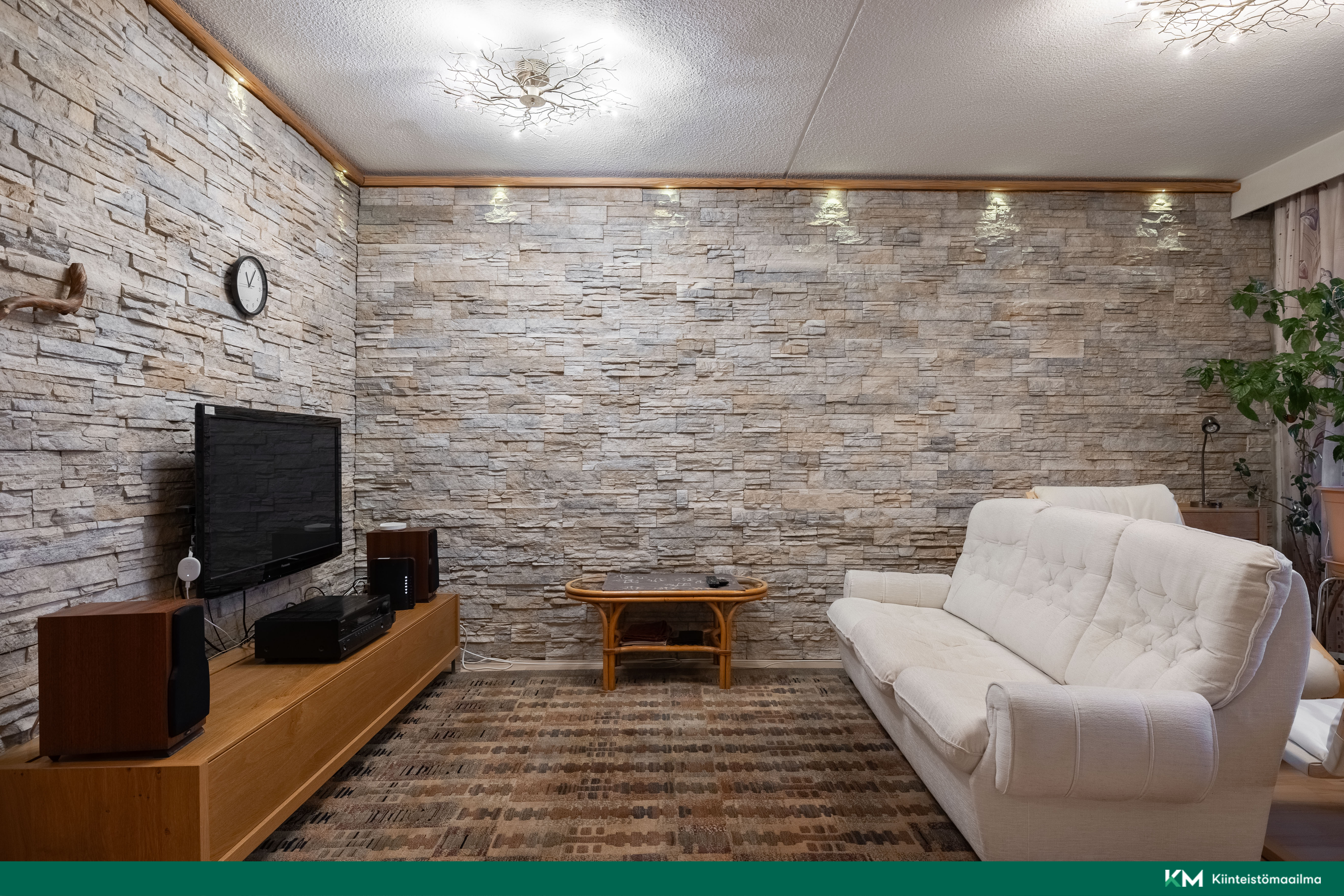 Valkamakatu 5, Hovinsaari, Kotka