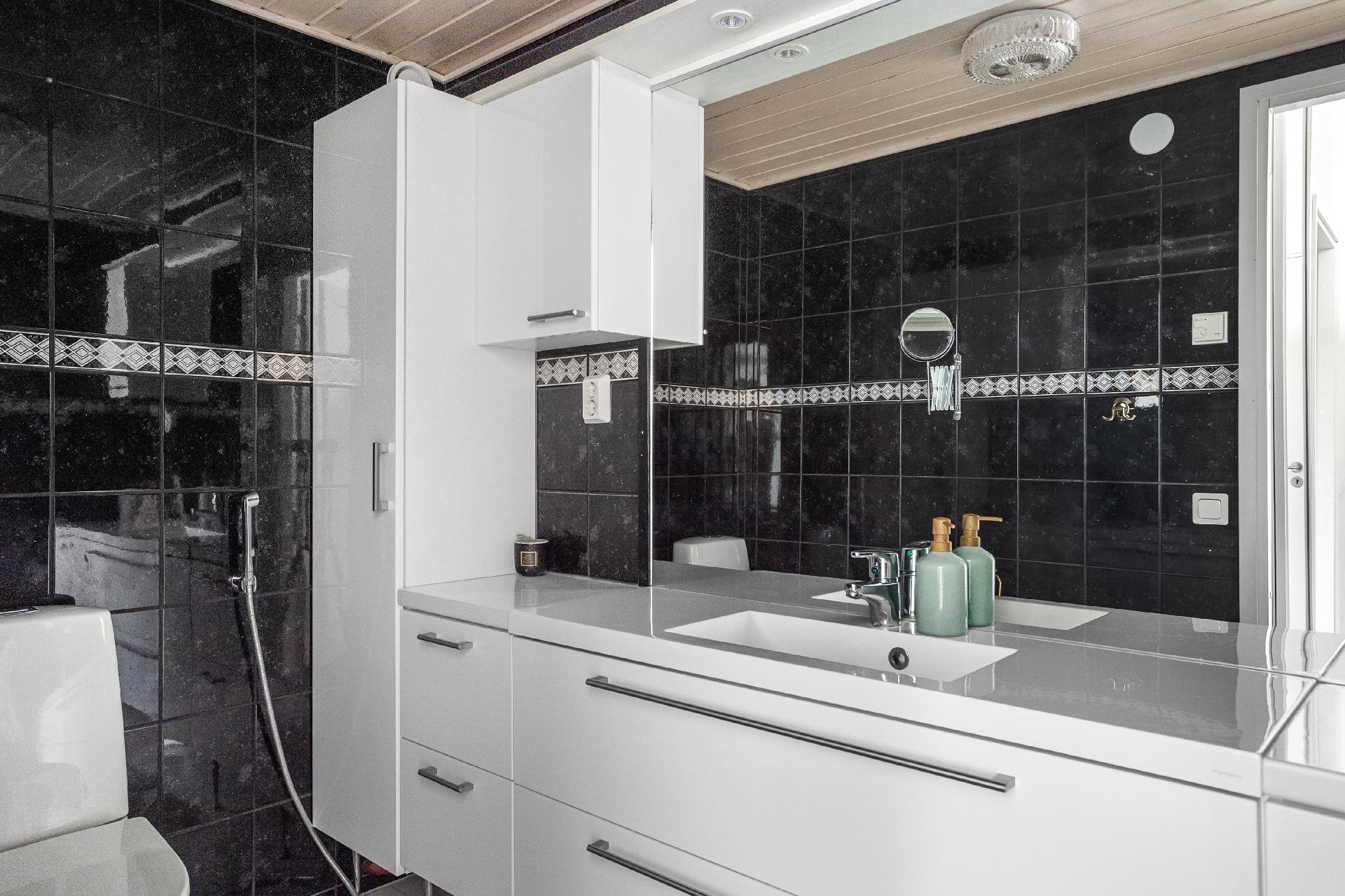 Ratavartijantie 1, Kotkankallio, Kouvola