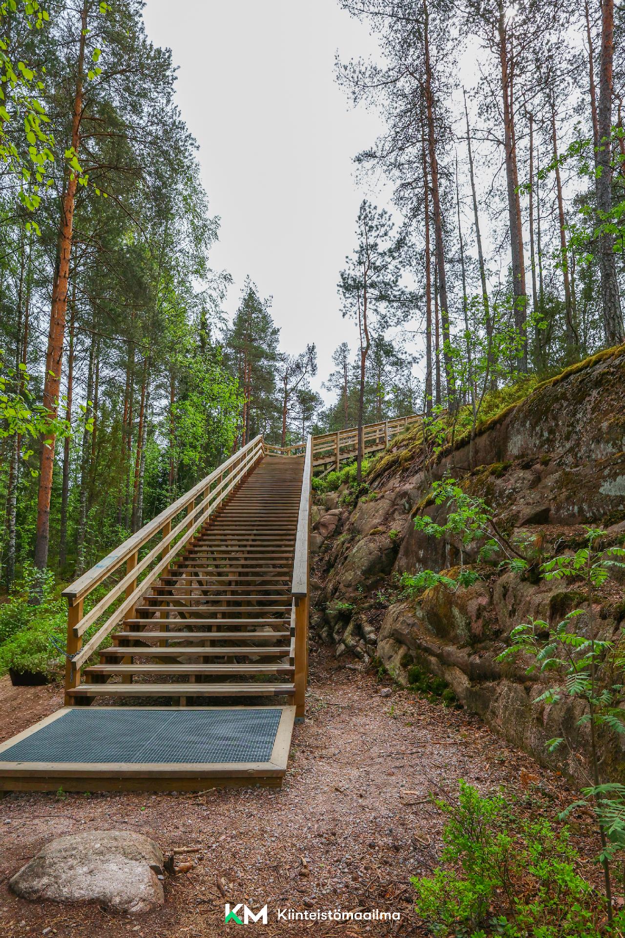 Klariksentie 5, Suurpelto, Espoo