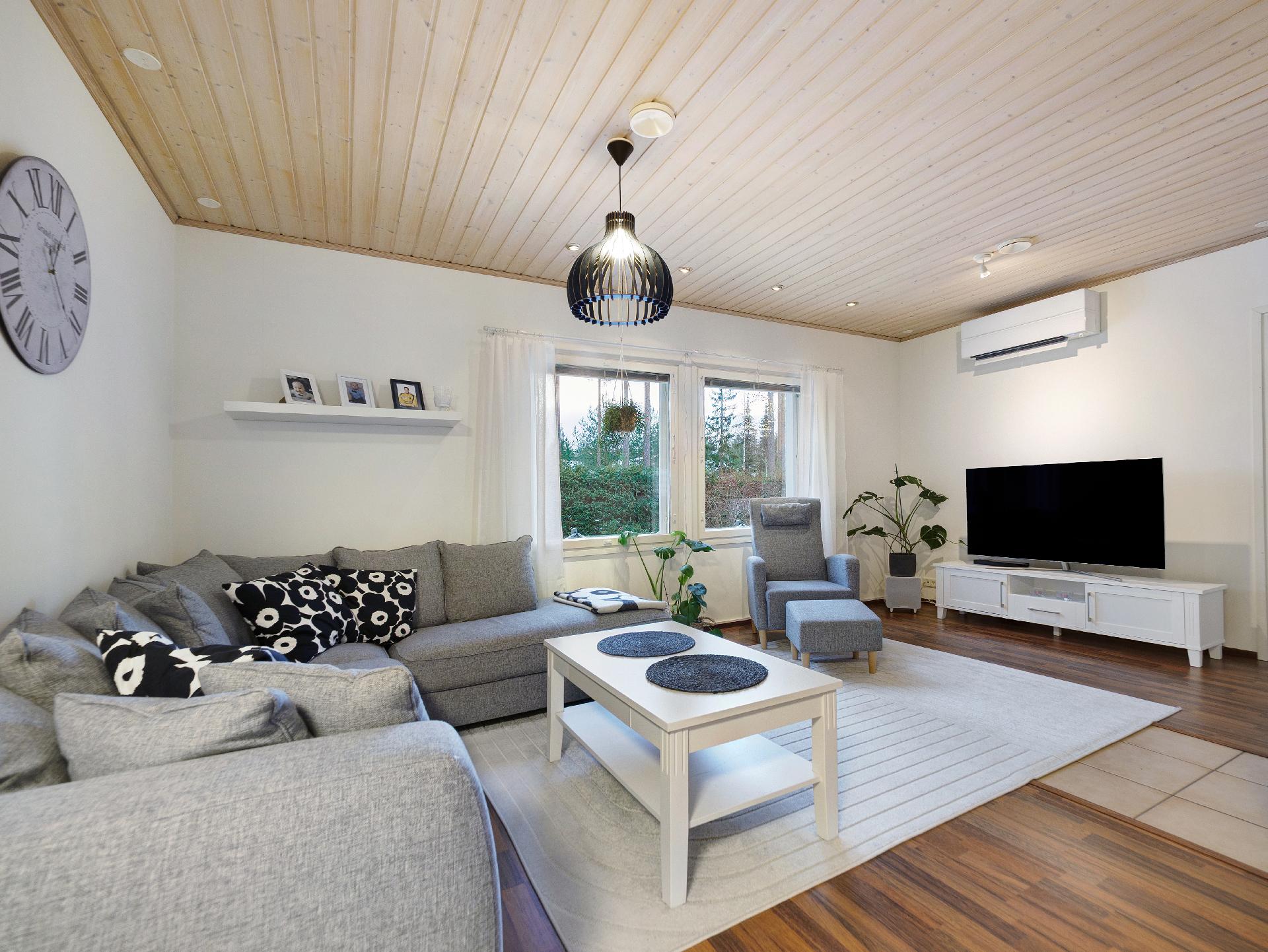 Souvarintie 7, Kylmäoja, Kontiolahti