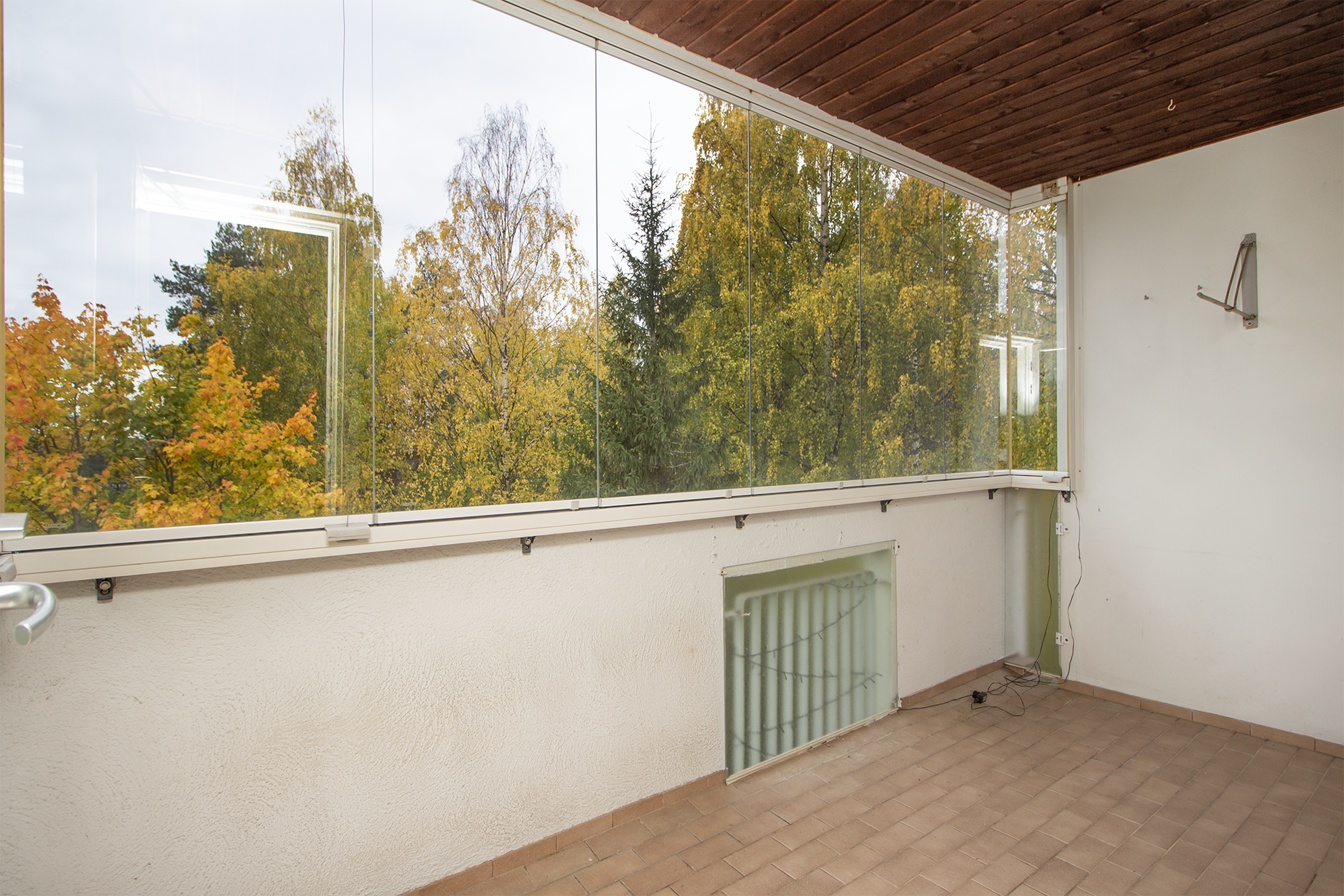 tilava lasitettu parveke