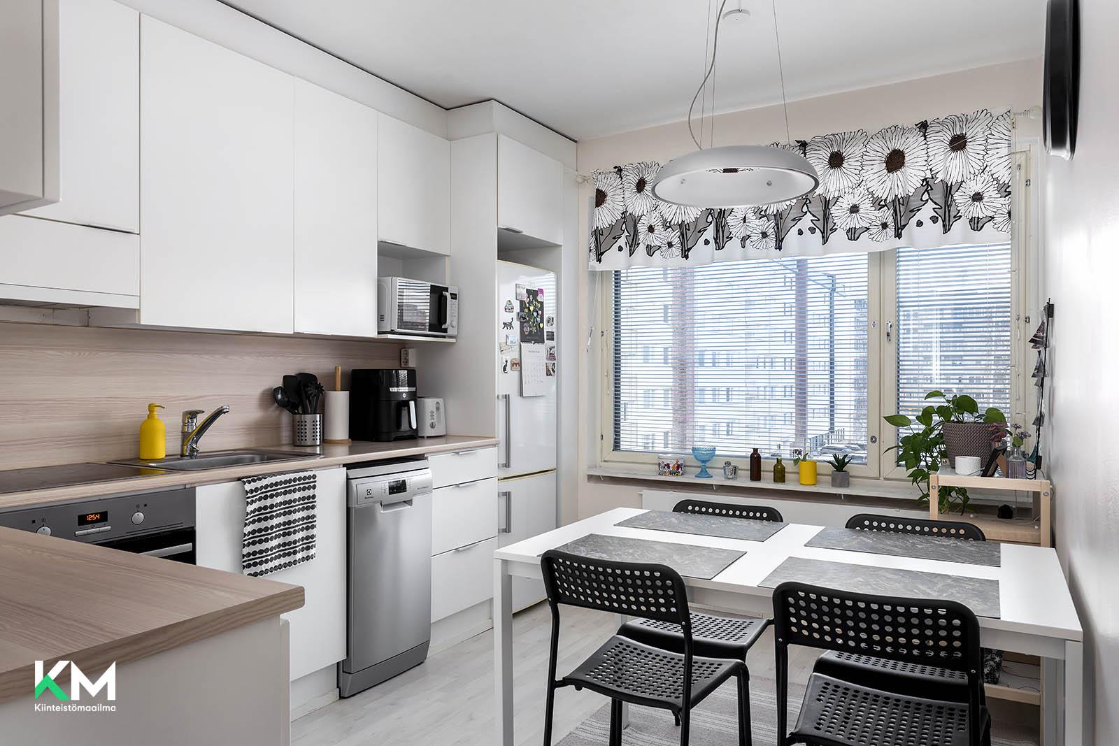 Merikoskenkatu 2, Tuira, Oulu