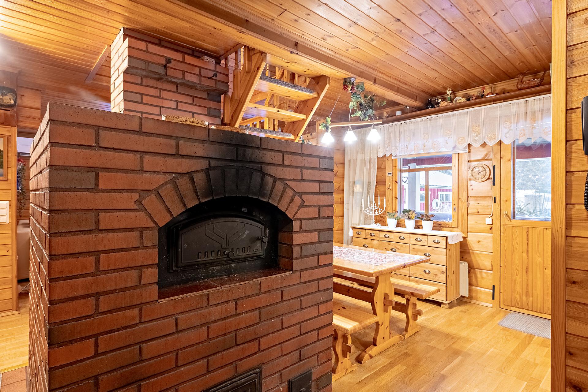 Pyhänsivuntie 27, Jurvakaisenmutka, Muhos