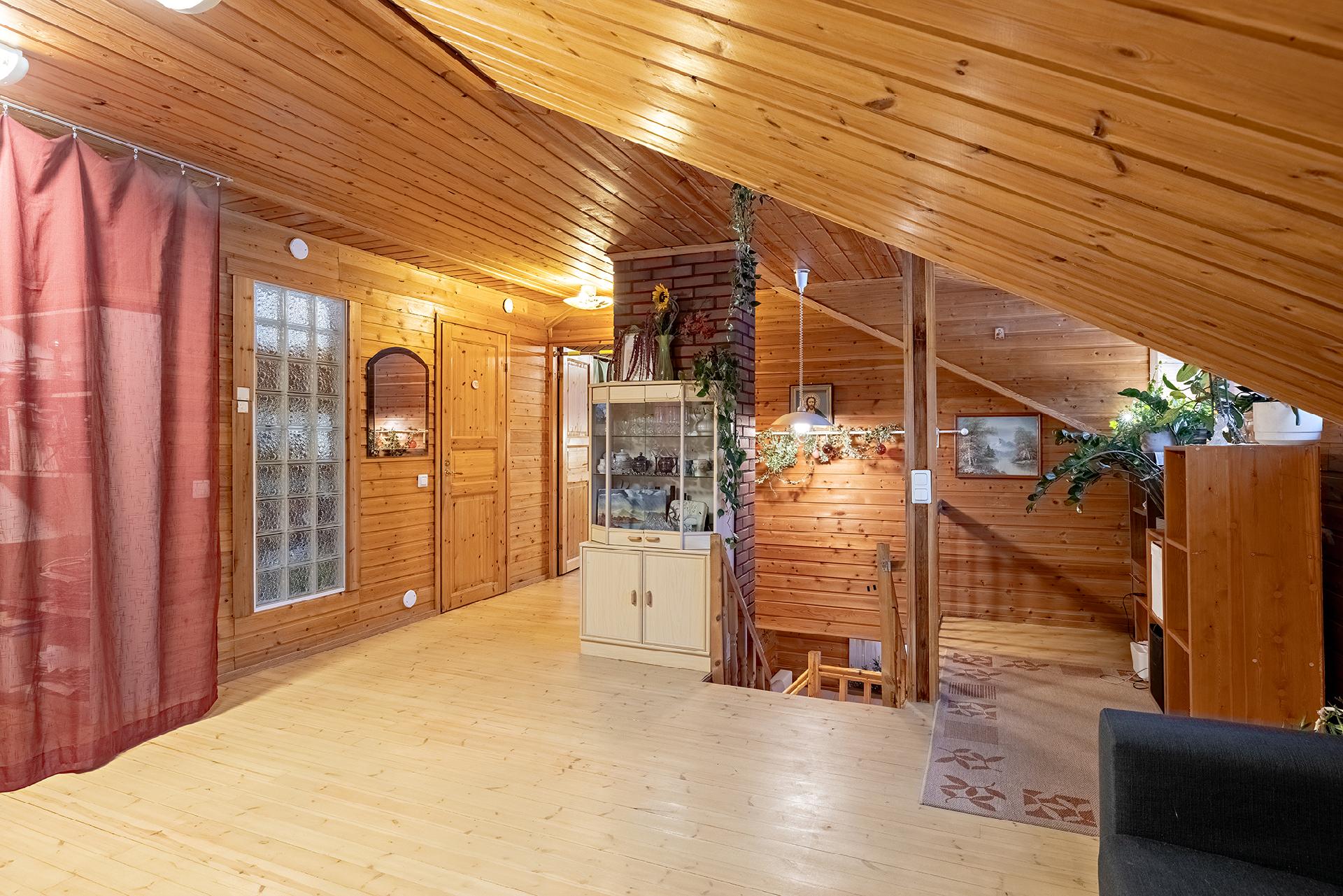 Pyhänsivuntie 27, Jurvakaisenmutka, Muhos