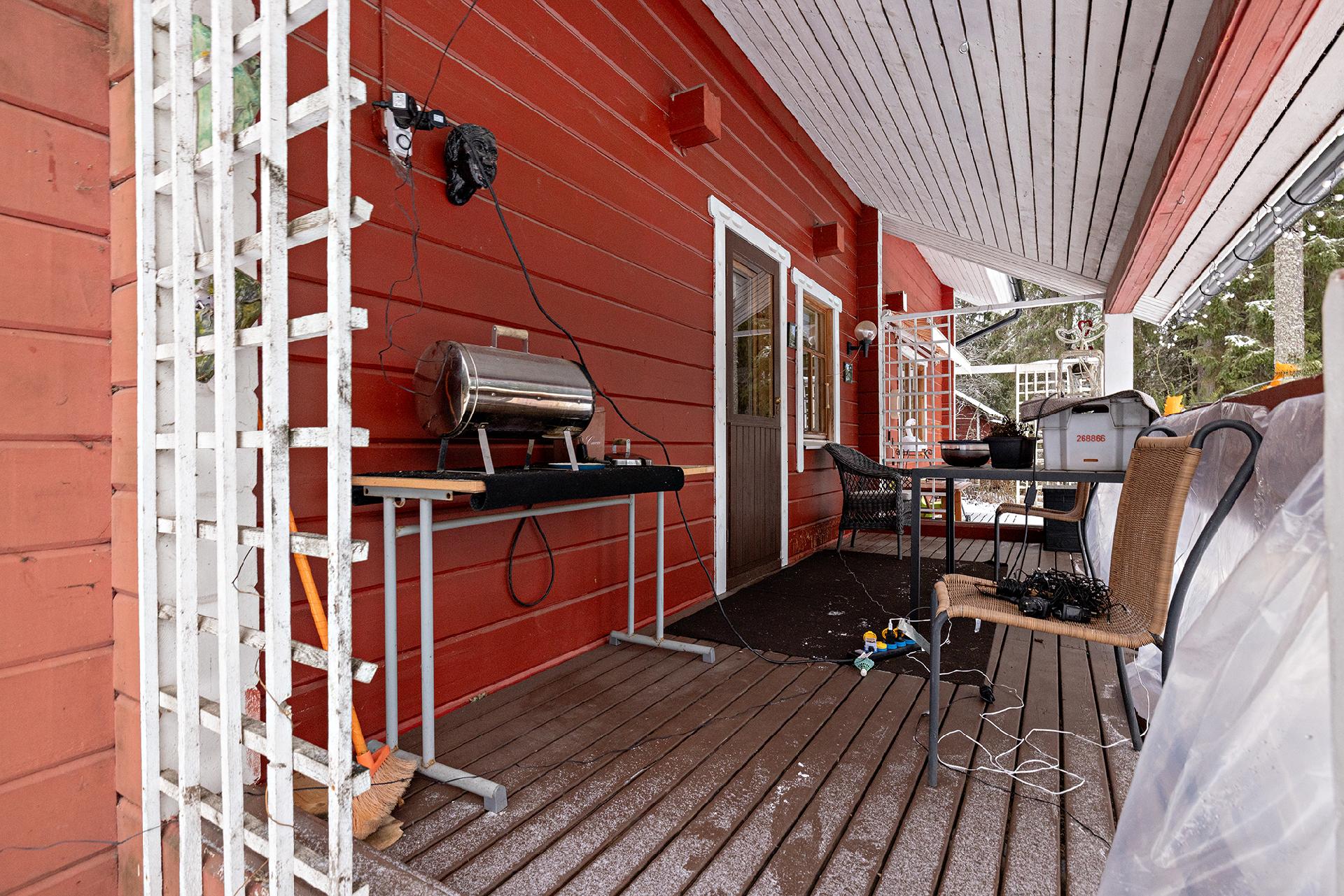 Pyhänsivuntie 27, Jurvakaisenmutka, Muhos