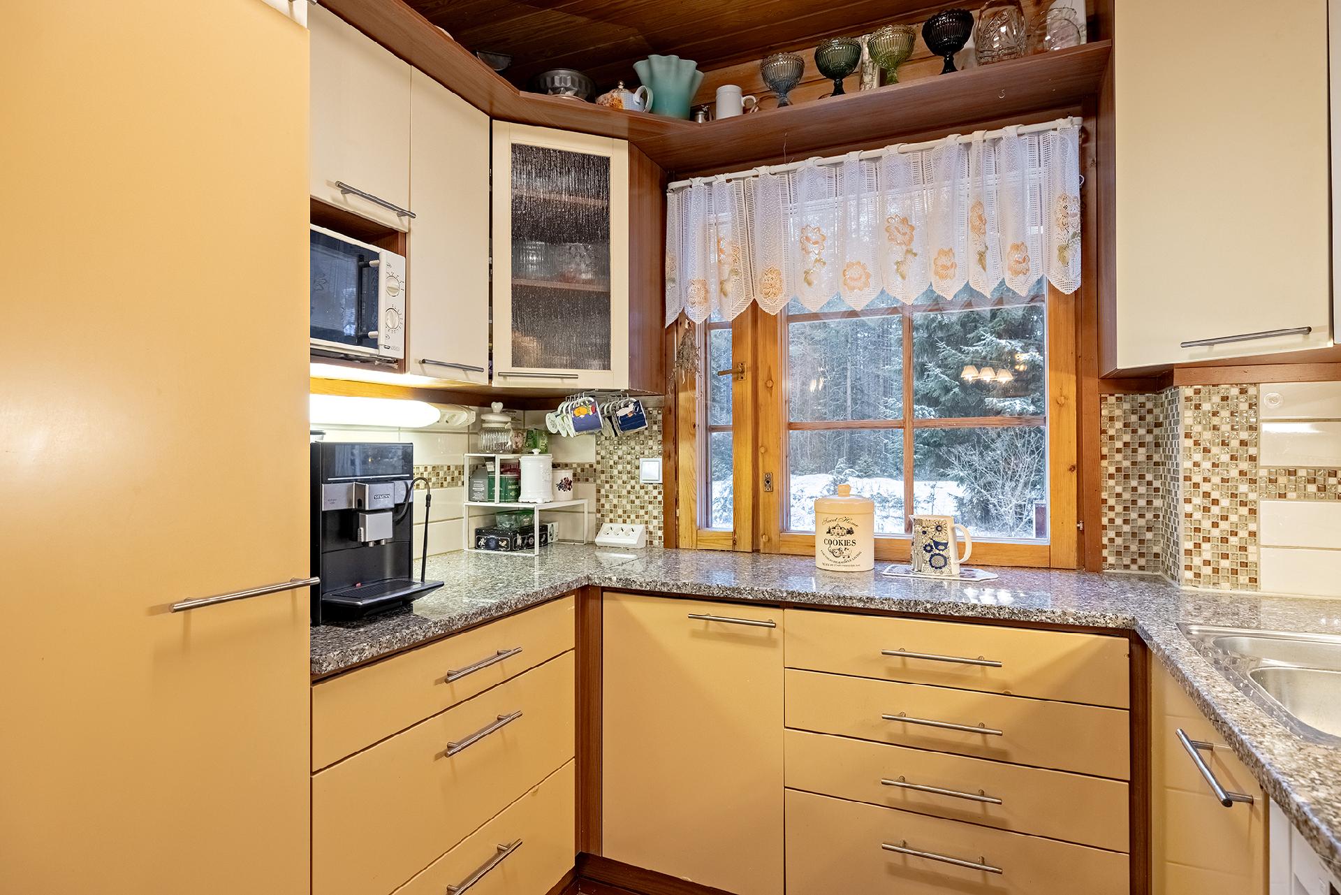 Pyhänsivuntie 27, Jurvakaisenmutka, Muhos