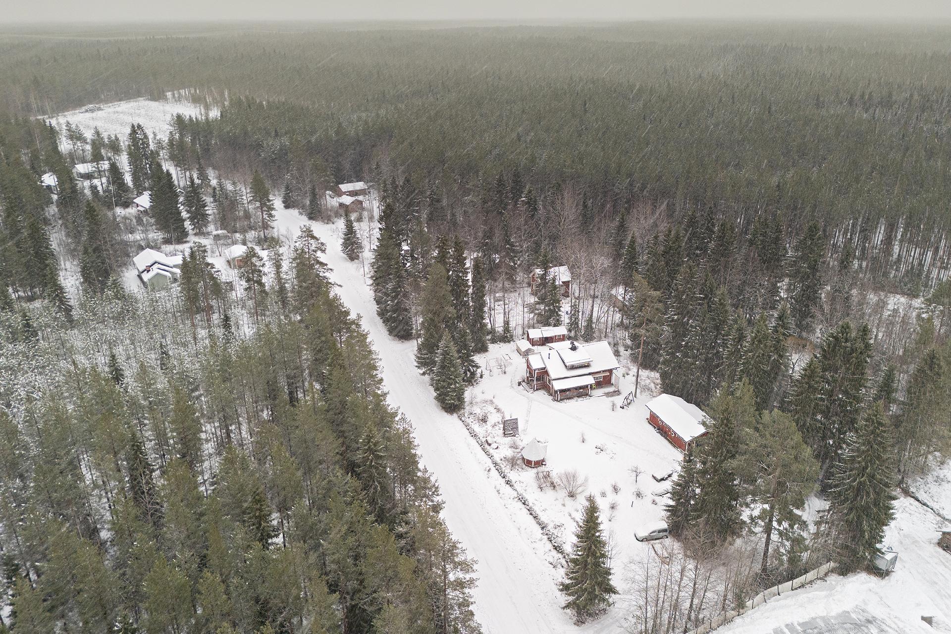 Pyhänsivuntie 27, Jurvakaisenmutka, Muhos