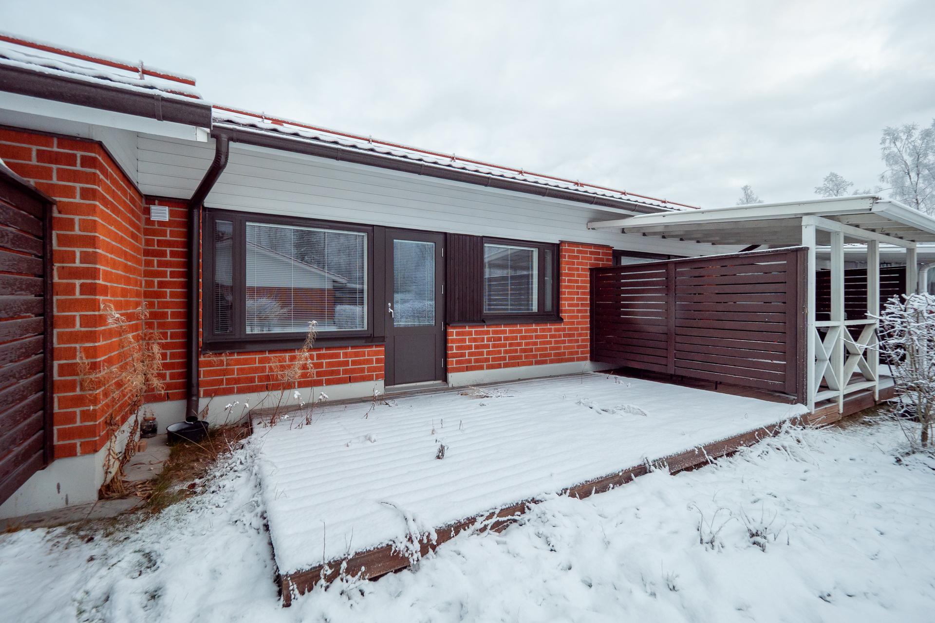 Kuovitie 4, Kuivasjärvi, Oulu