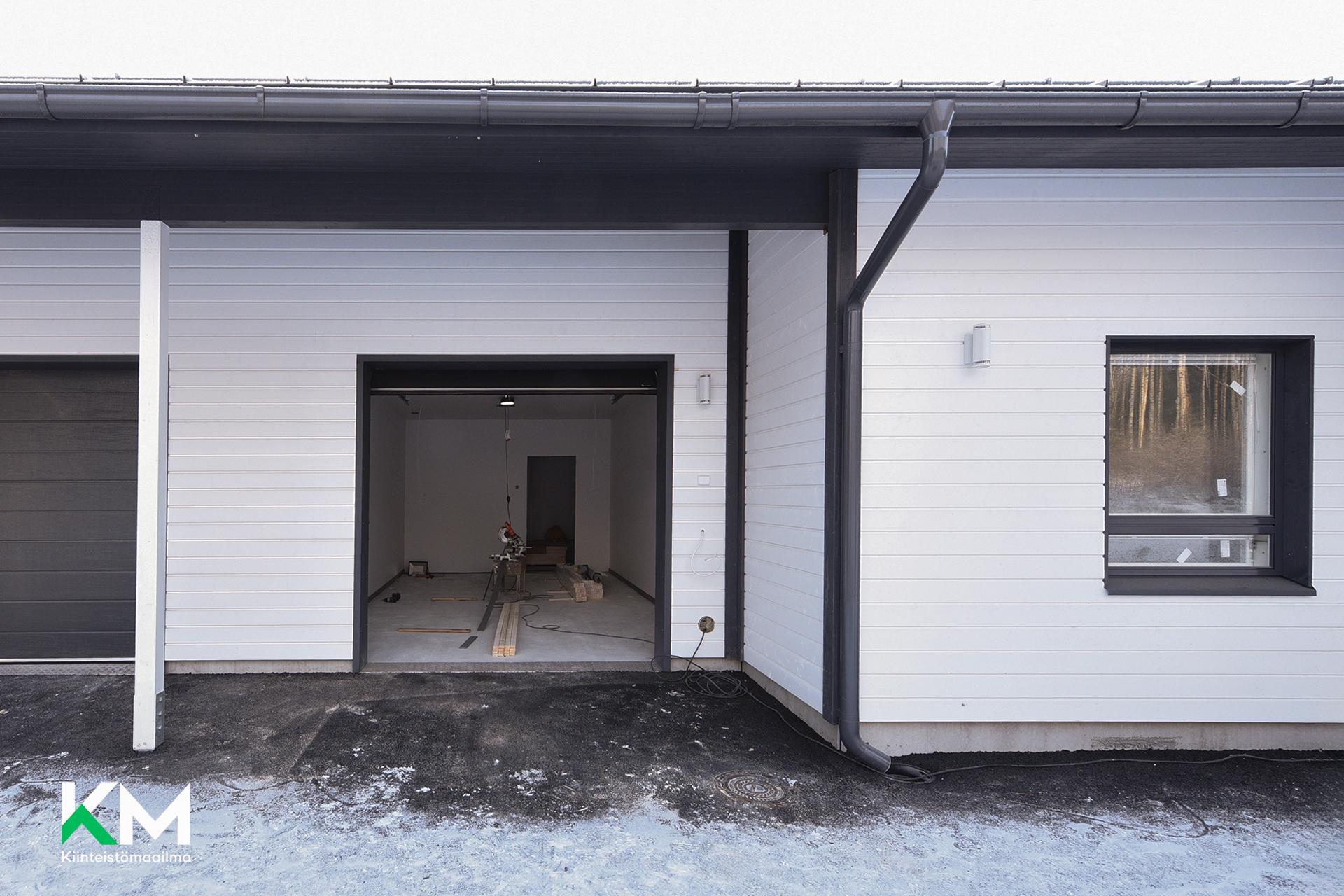 Kirkonpellonkatu 10, Kytölä, Lahti