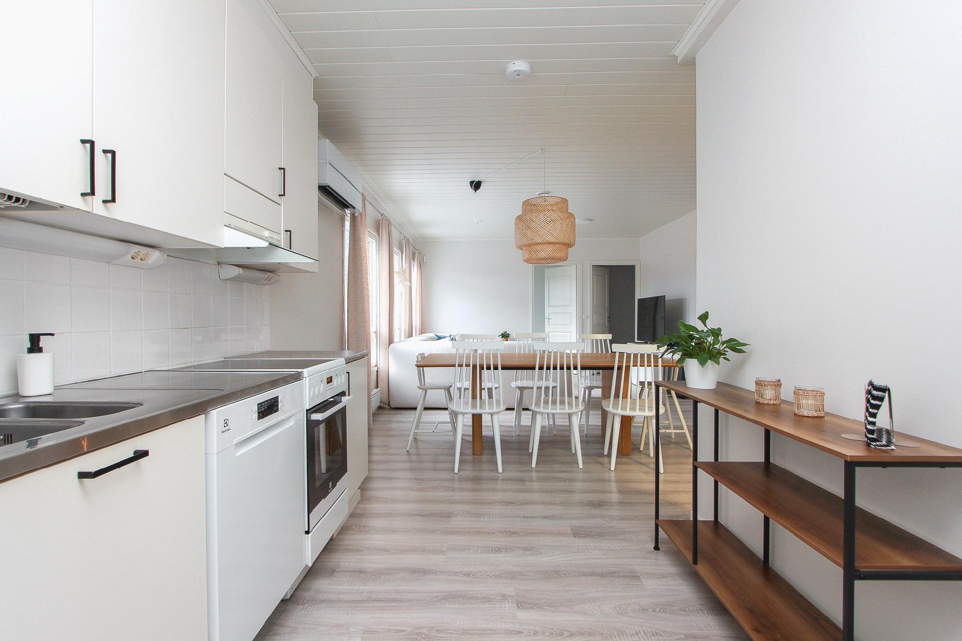 keittiö ja ruokailutila