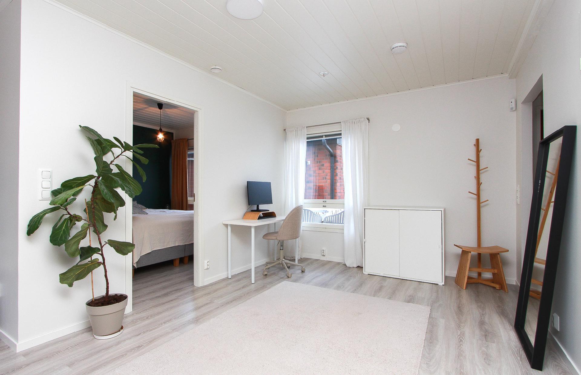 olohuoneen toinen puoli