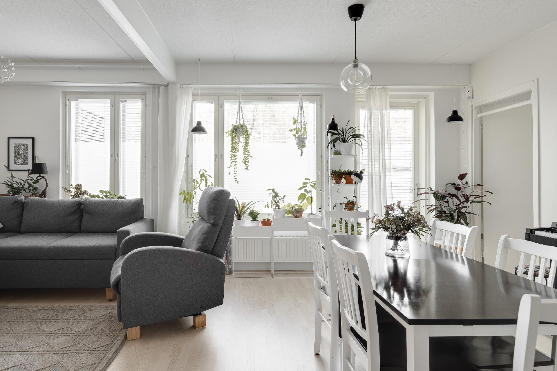 Leineläntie 4, Leinelä, Vantaa