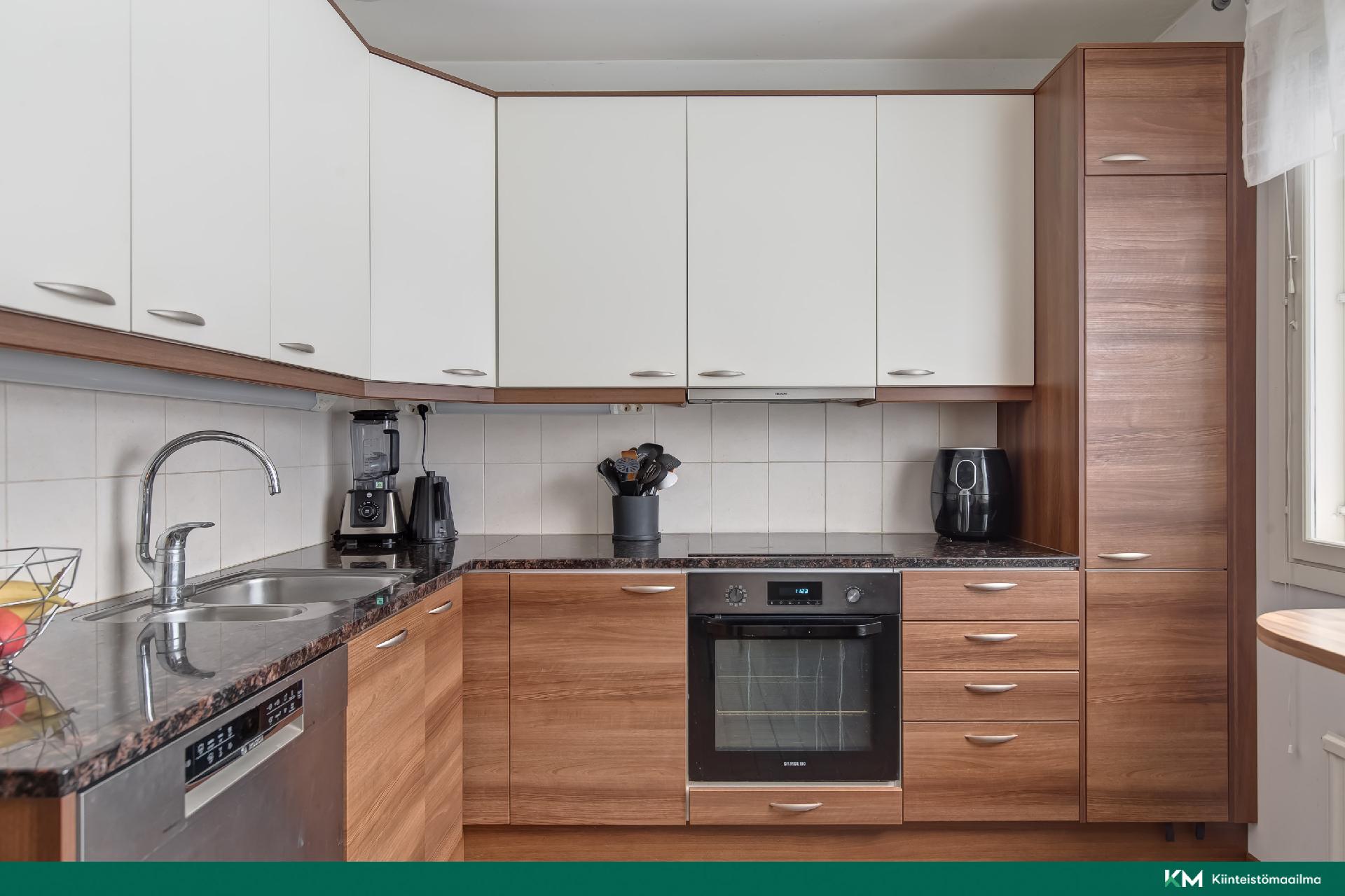 Pirttikatu 11, Pappila, Tampere