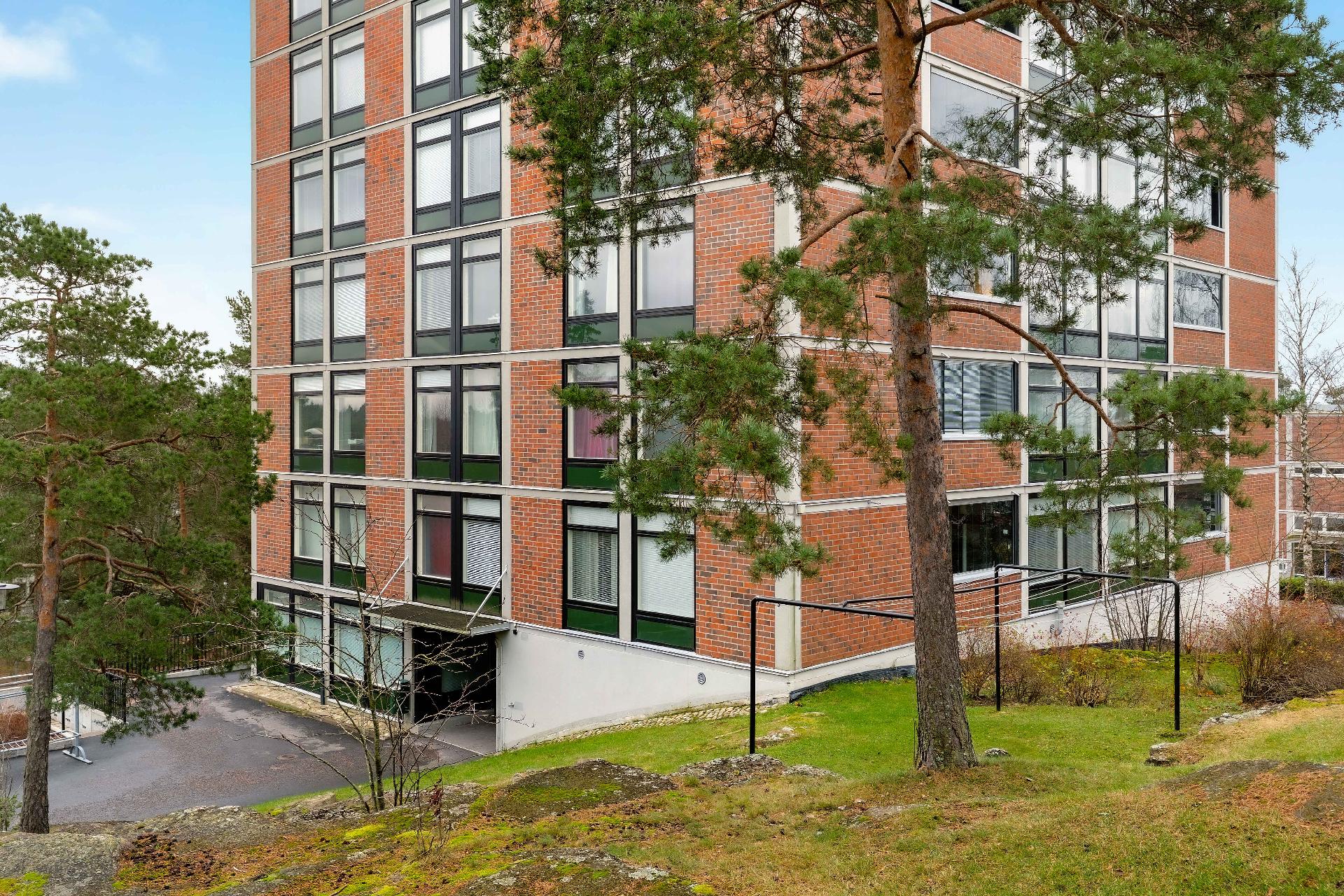 Ylistörmä 5, Olari, Espoo