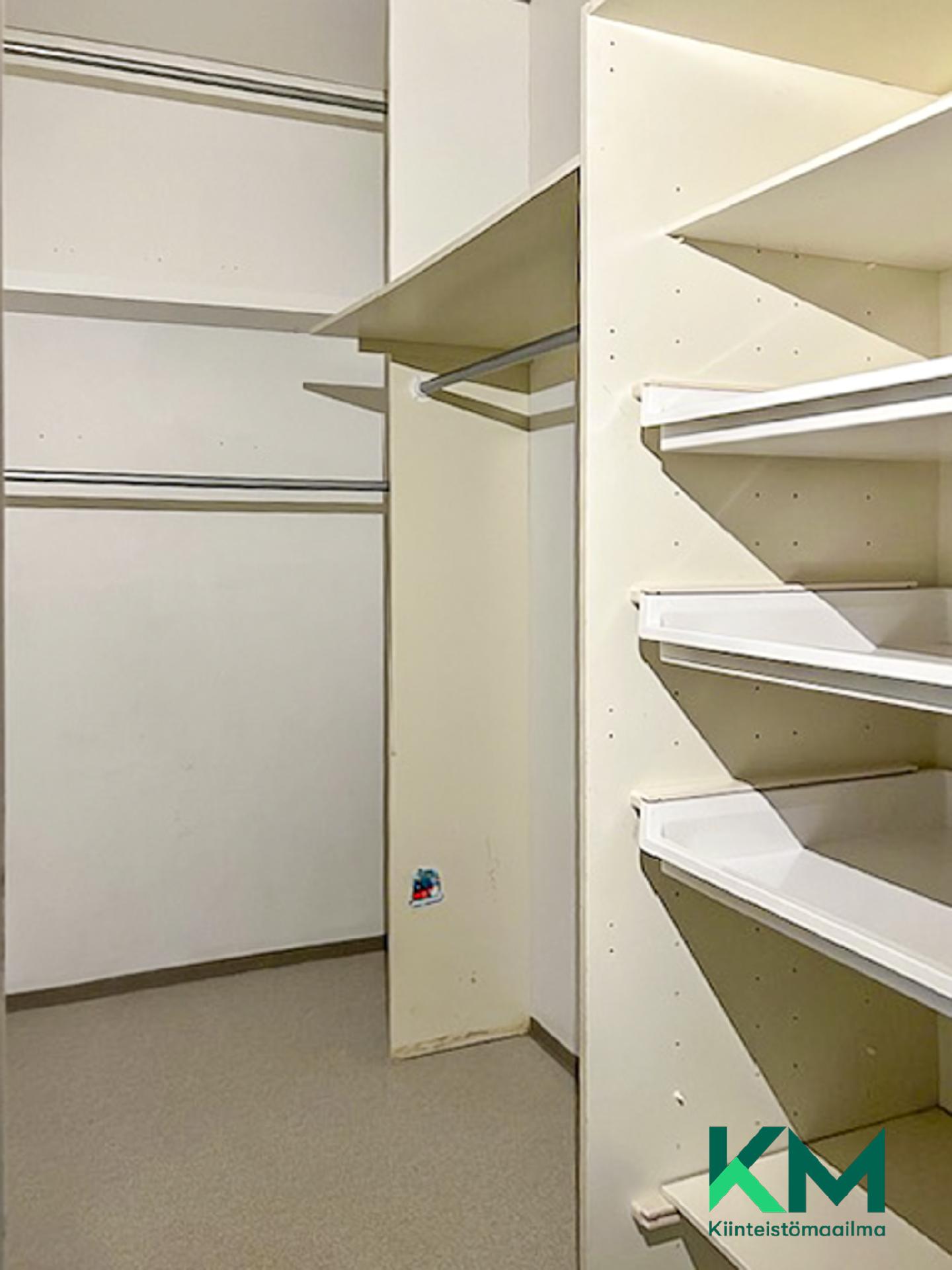 Jääkiekkoradankuja 4, Hernemäki, Savonlinna