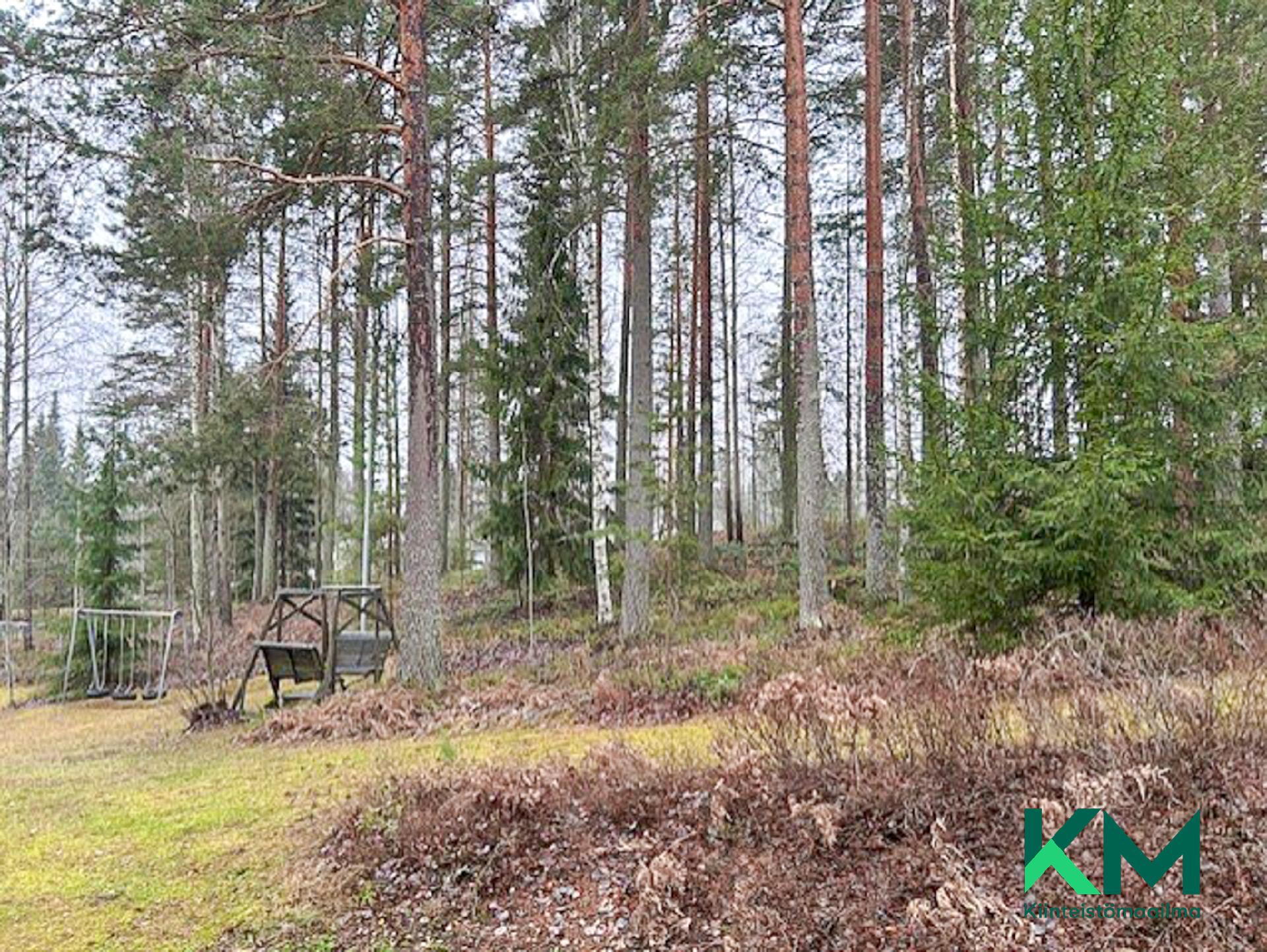 Jääkiekkoradankuja 4, Hernemäki, Savonlinna