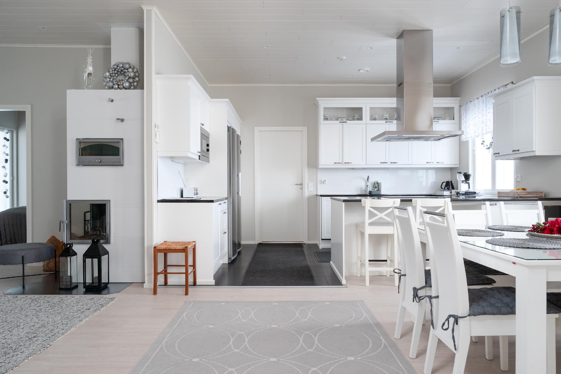 Uunikatu 12, Sääksvuori, Jyväskylä