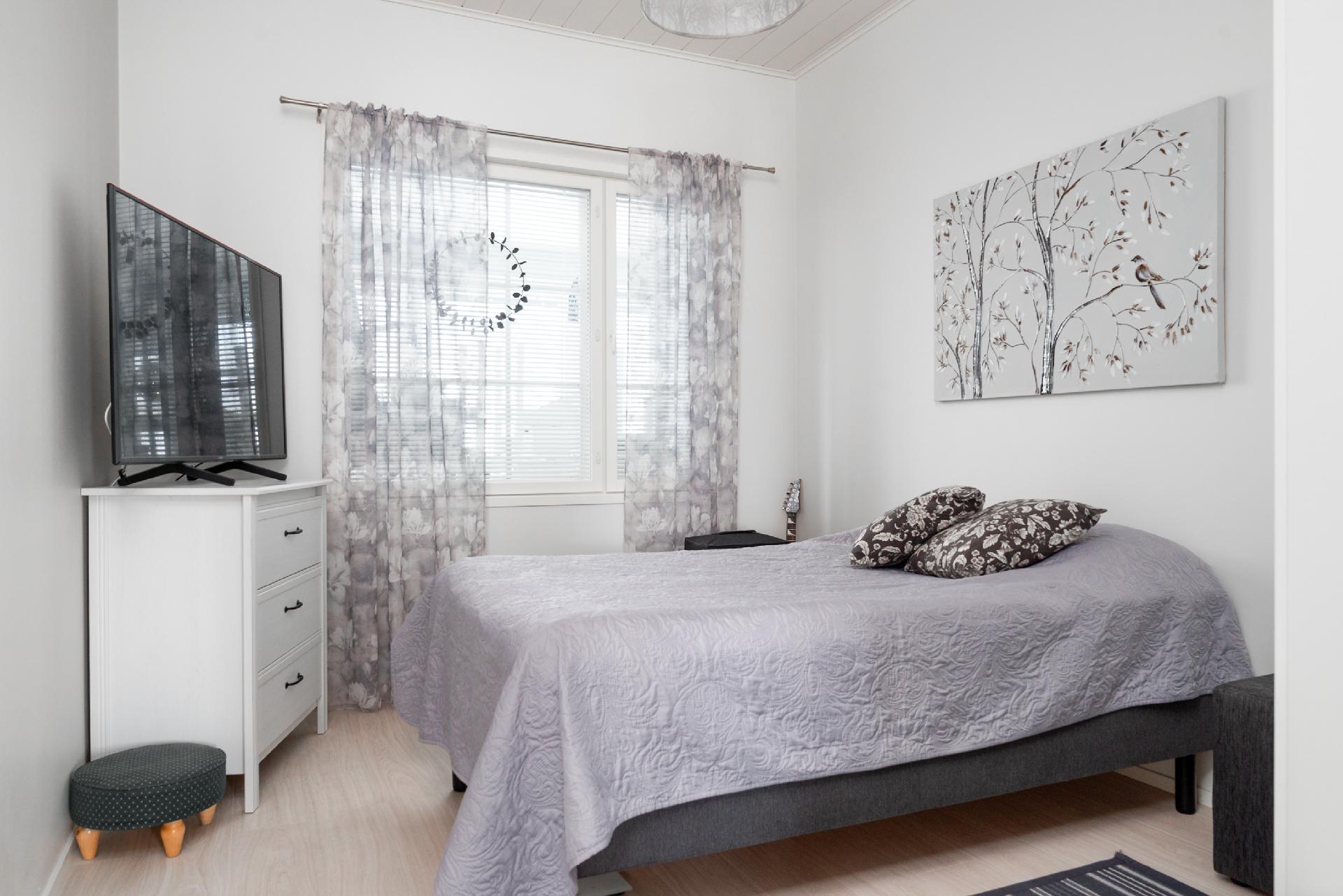 Uunikatu 12, Sääksvuori, Jyväskylä