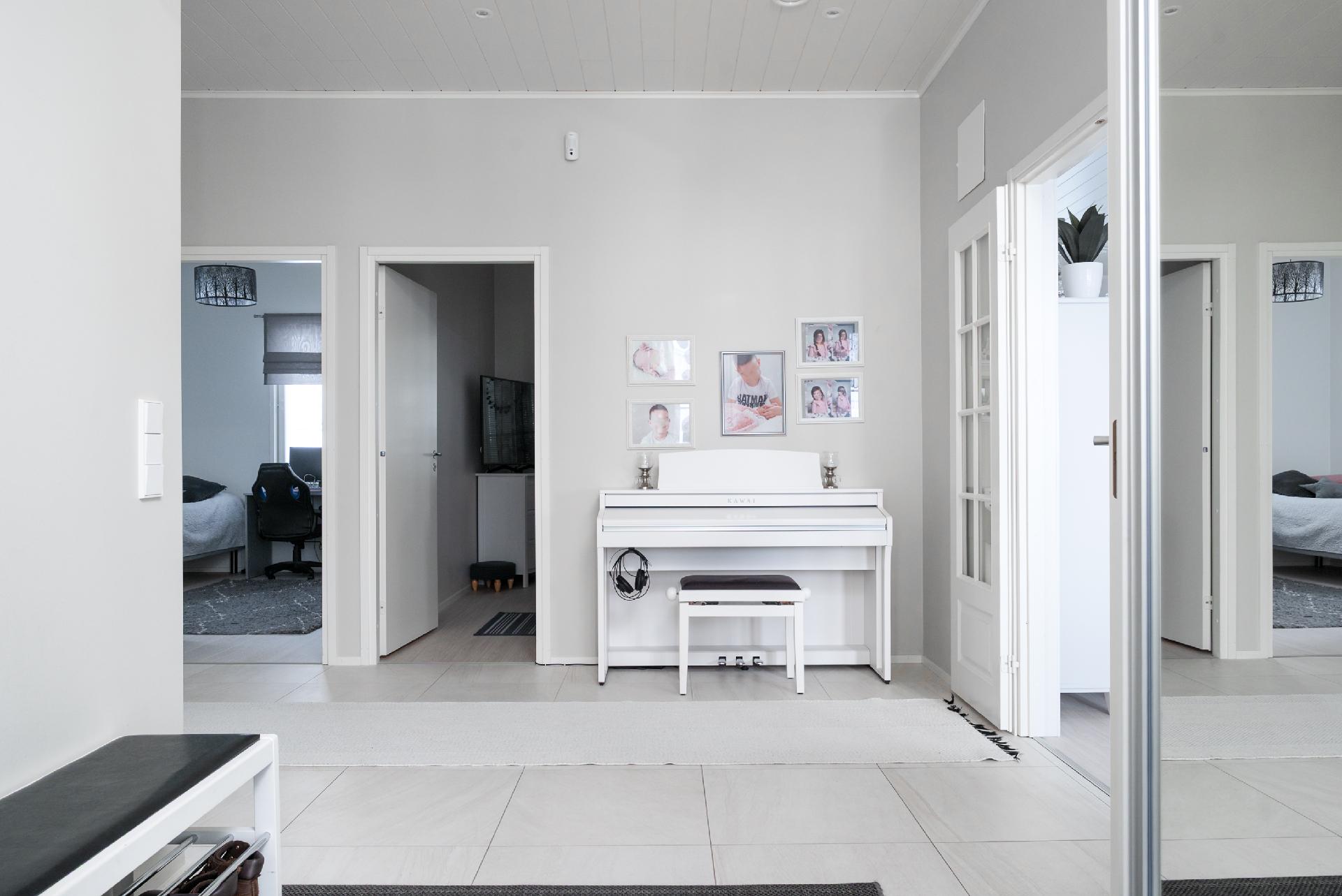 Uunikatu 12, Sääksvuori, Jyväskylä